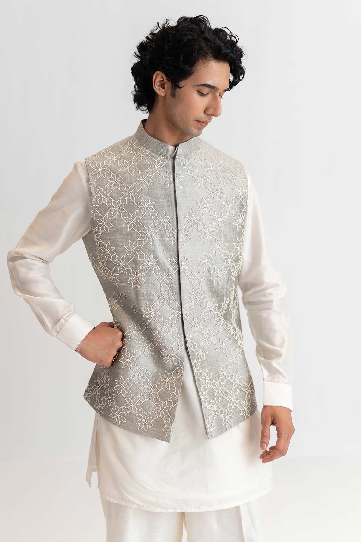 Pearl & Grey Raw Silk Bundi Set