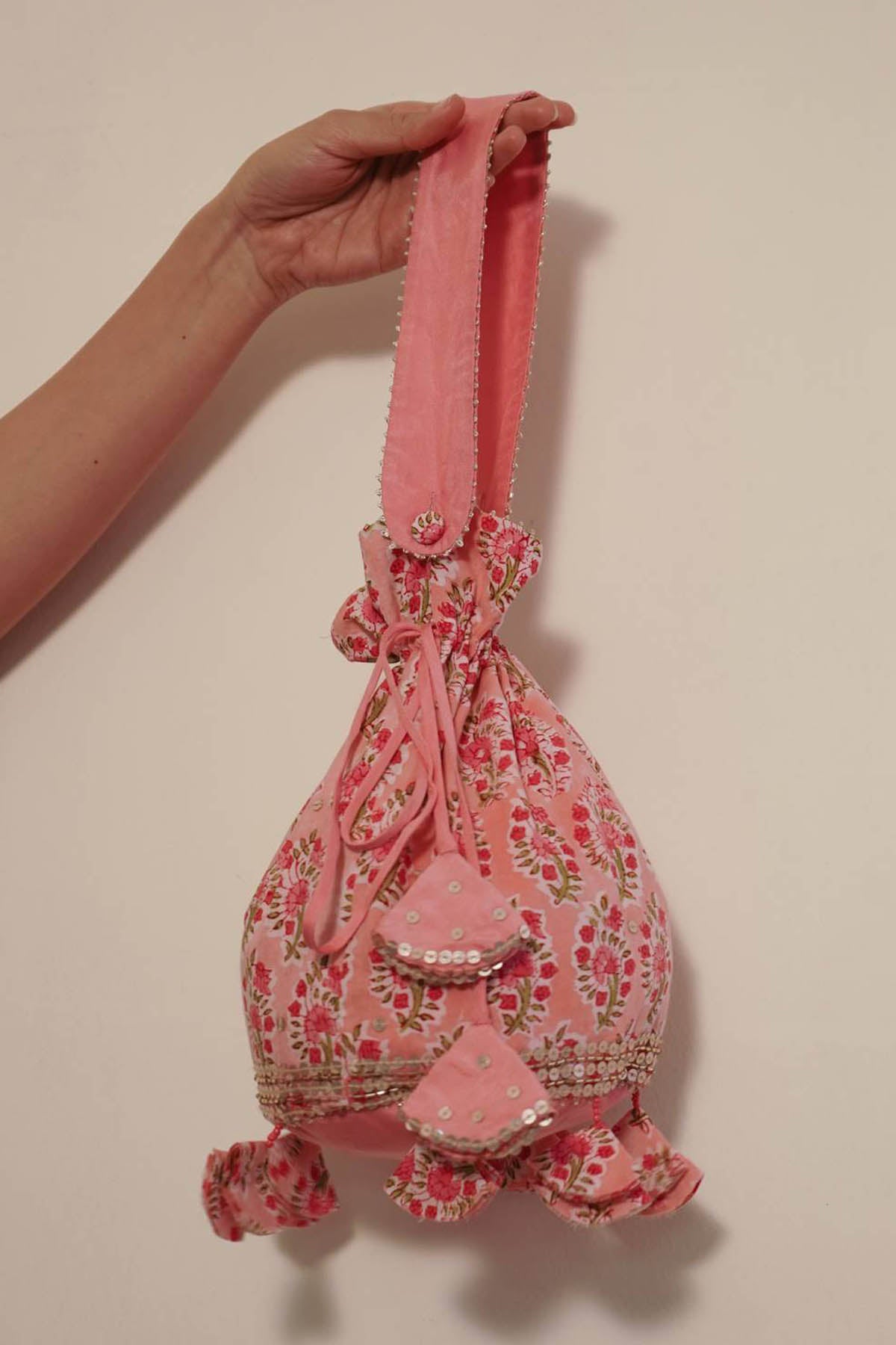 Petunia Pink Gota Lace Bag