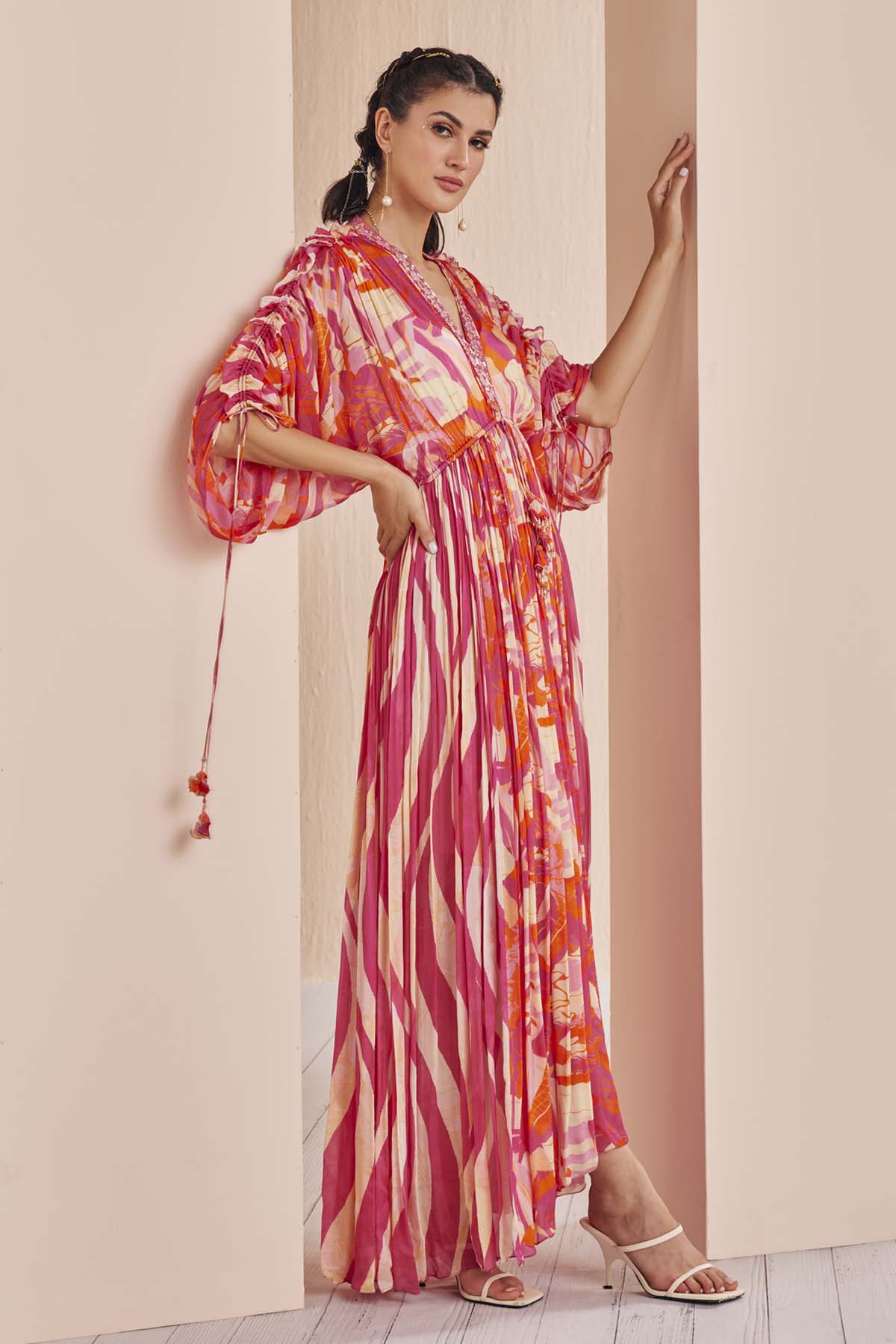 Pink Abstract Print Pleated Kaftan