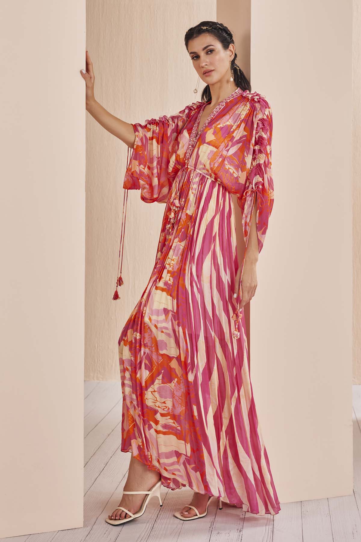 Pink Abstract Print Pleated Kaftan