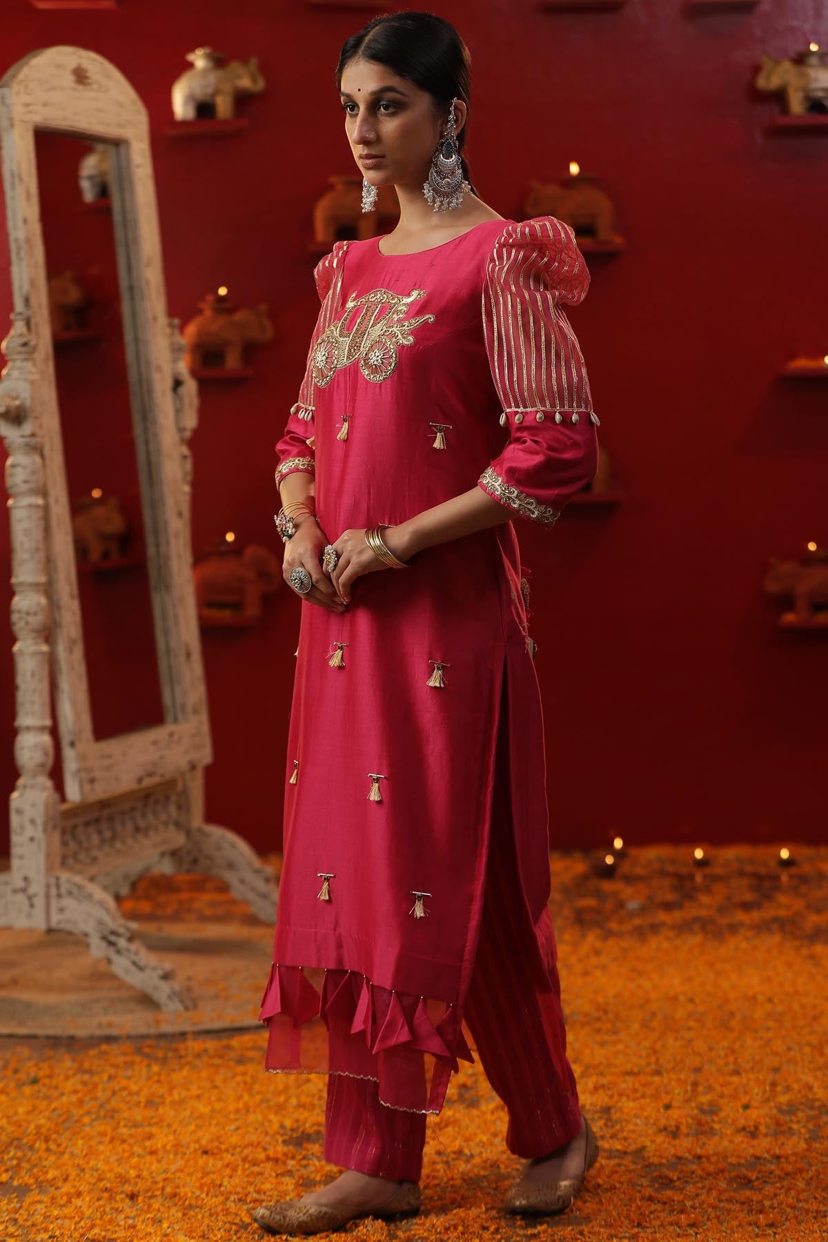 Pink Baggi Embroidered Kurta Set