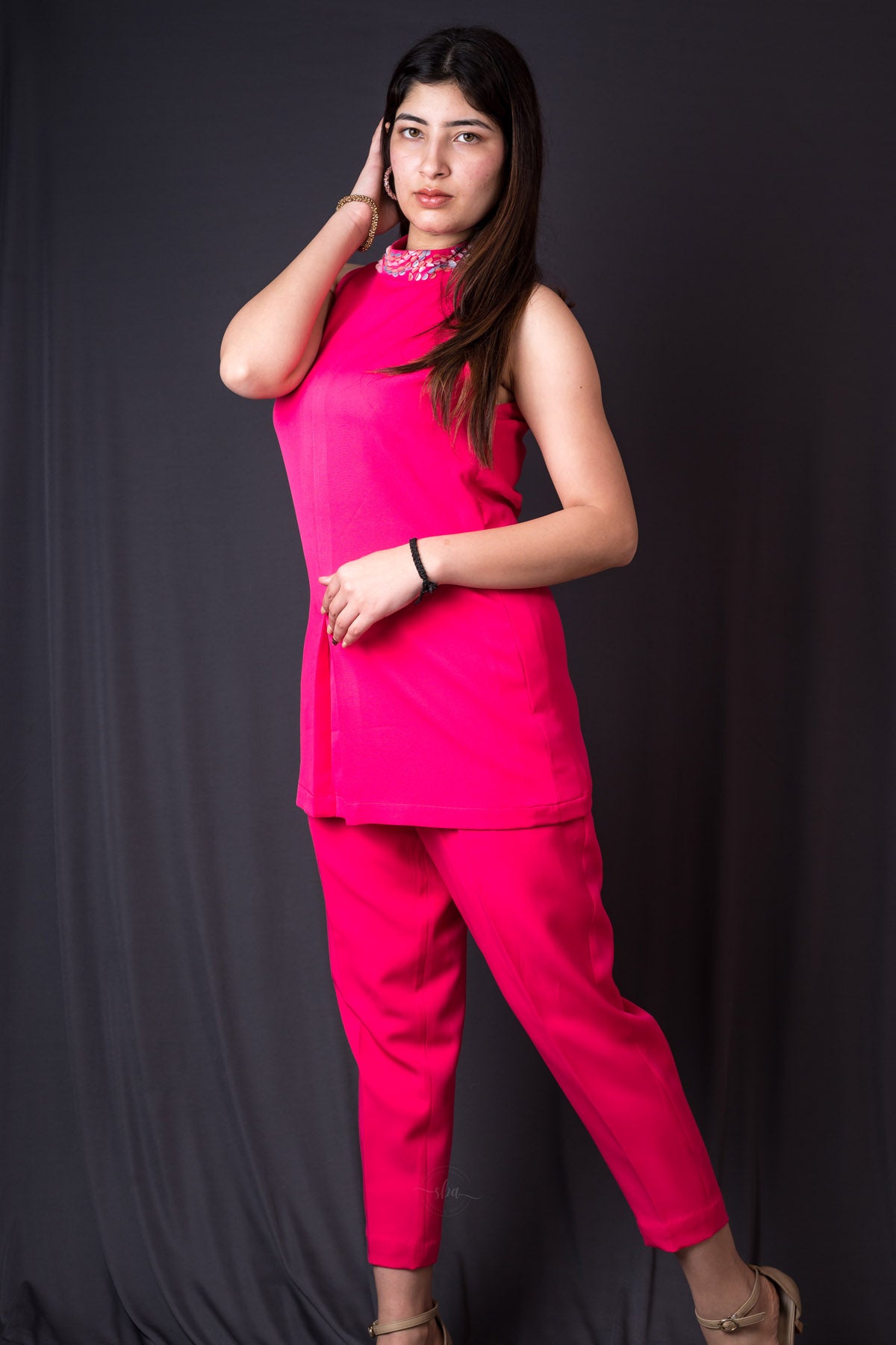 Pink Crepe Sleeveless Co-ord Set