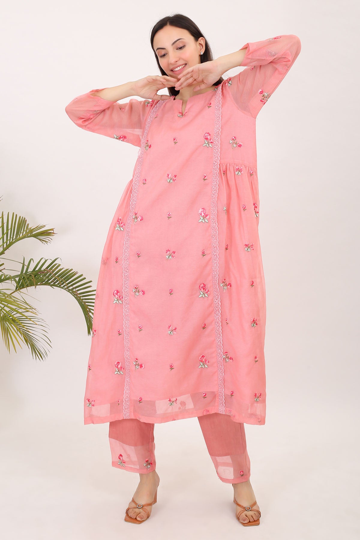Pink Floral Motif Kurta & Pants