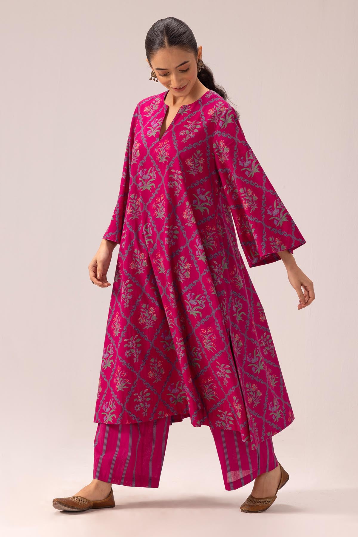 Pink Bell Sleeve Kurta & Pants