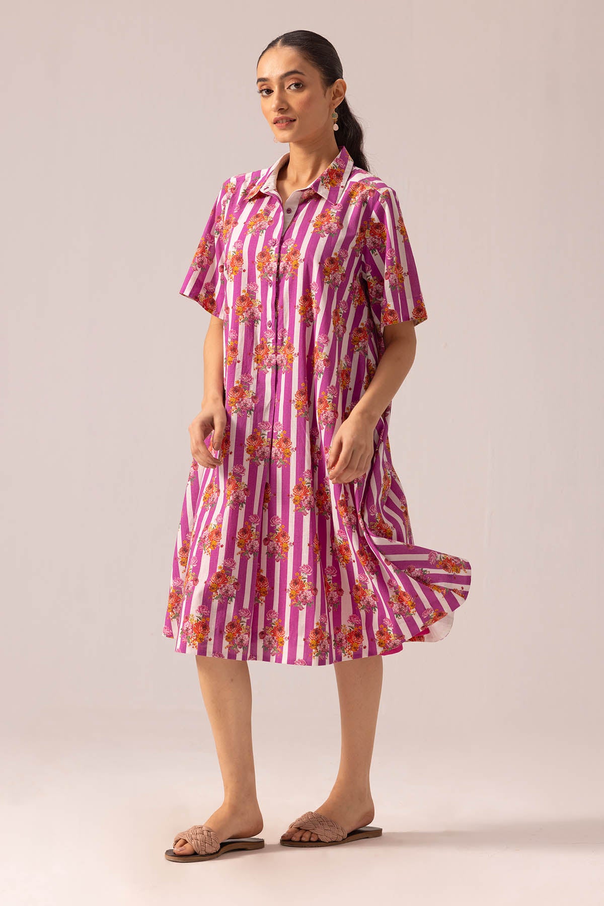 Pink Collar Flowy Printed Dress