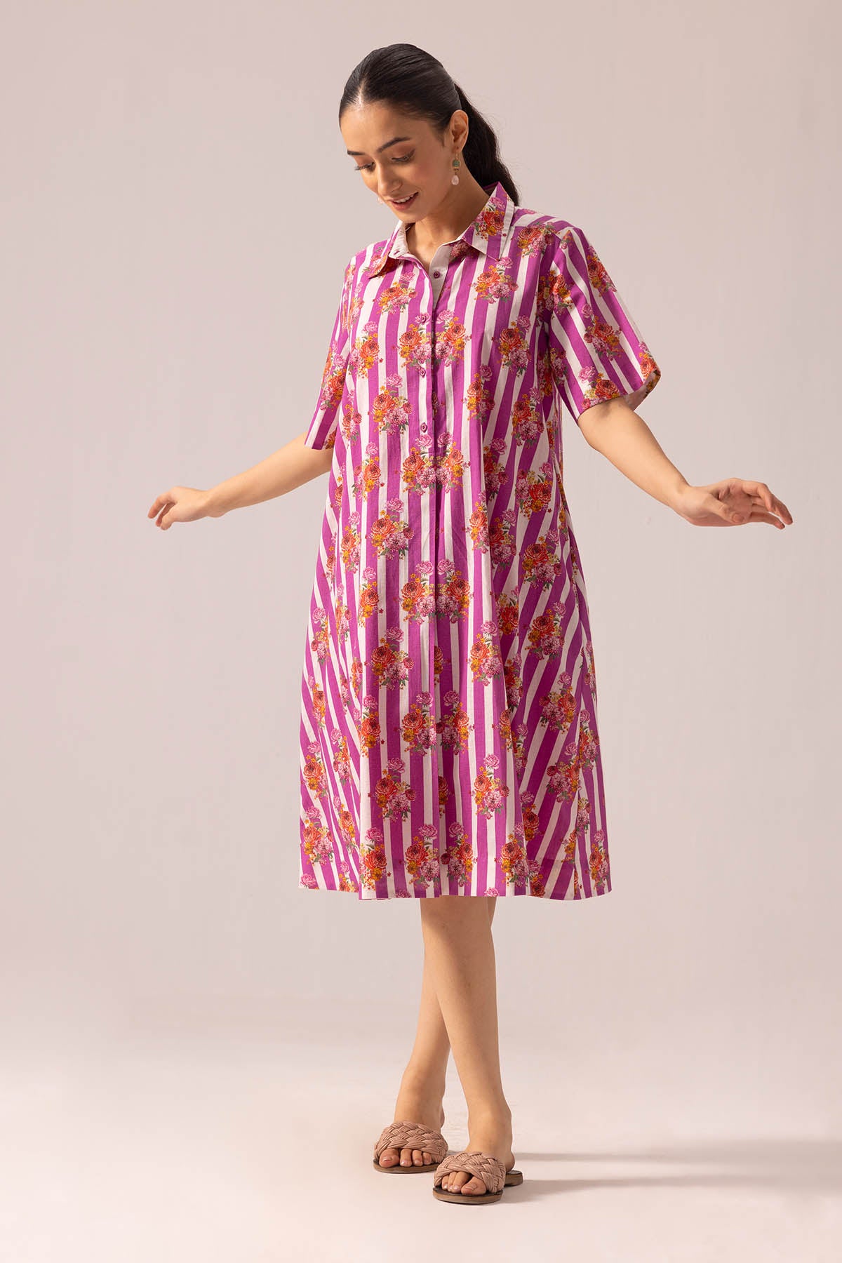 Pink Collar Flowy Printed Dress