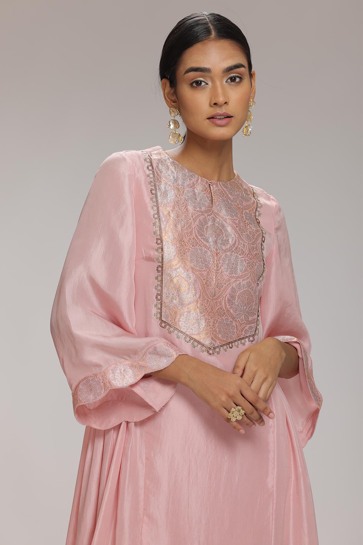 Pink Embellished Kurta & Pants