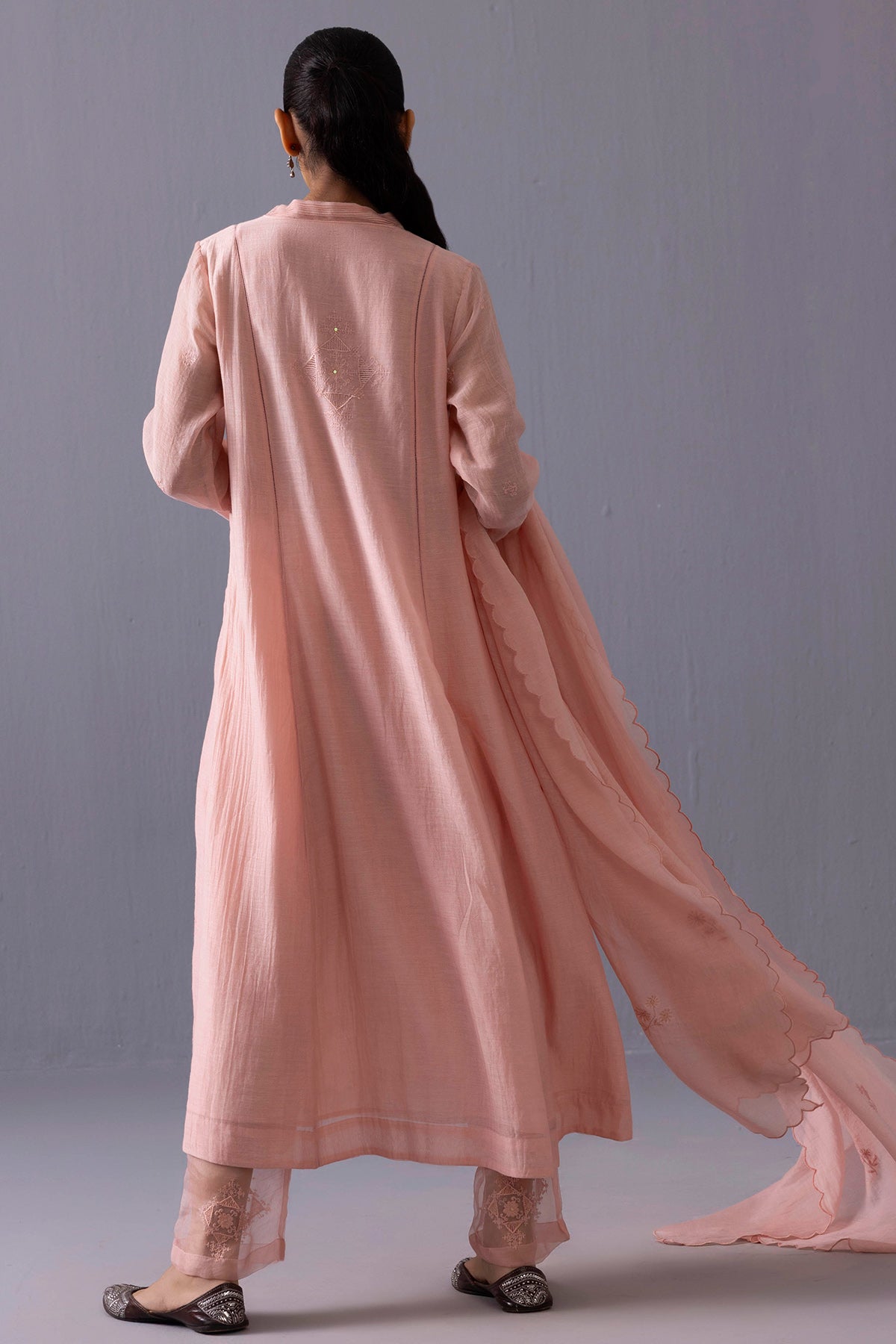 Pink V Neck Piping Kurta Set