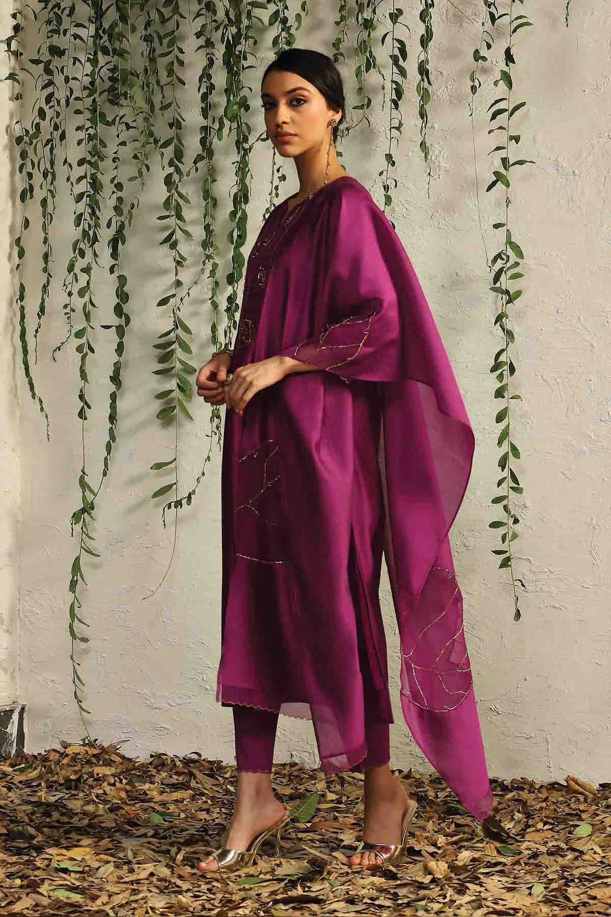 Pink Leaf Embroidered Kurta Set