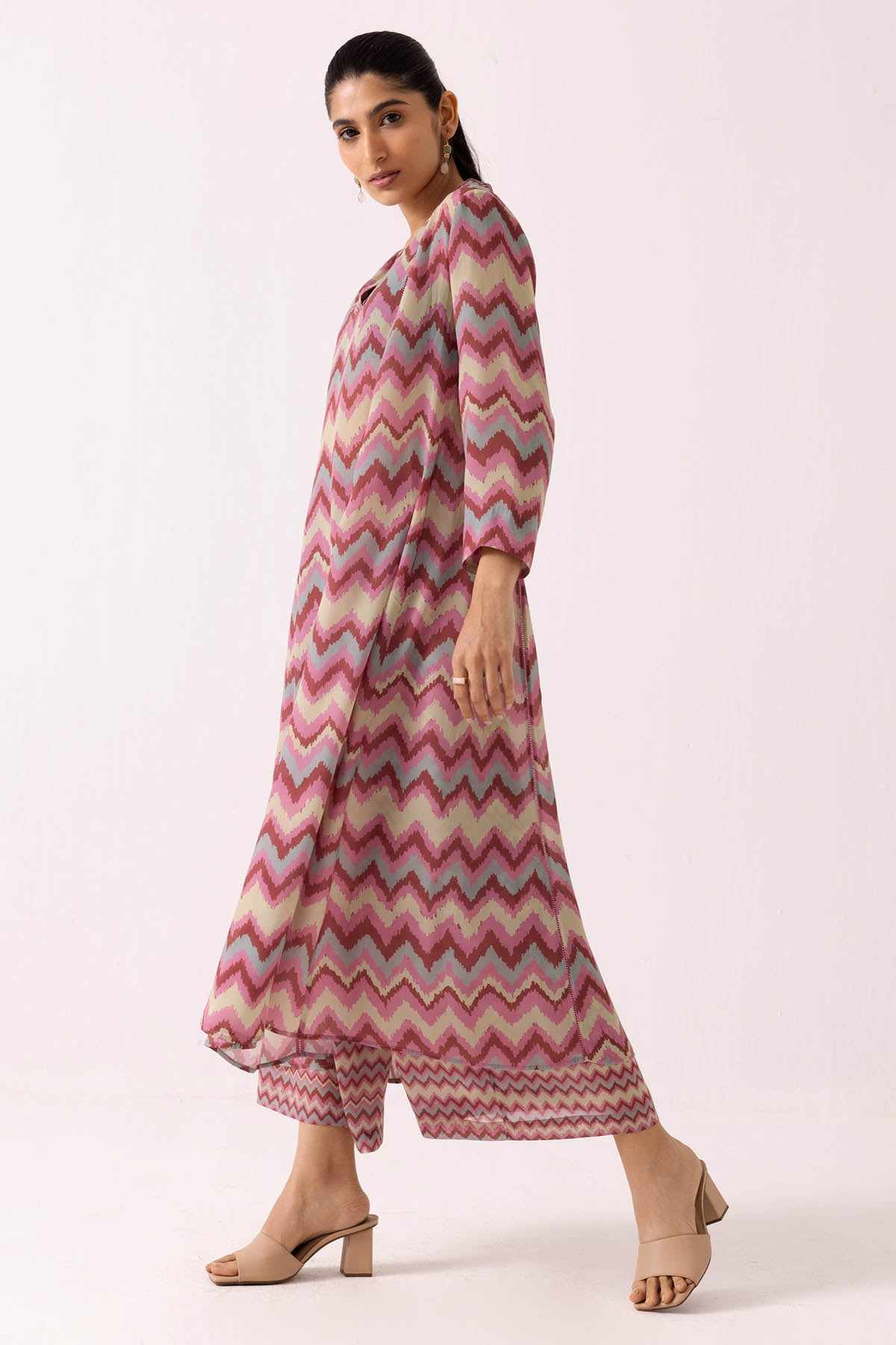 Pink Pintuck Printed Kurta Set