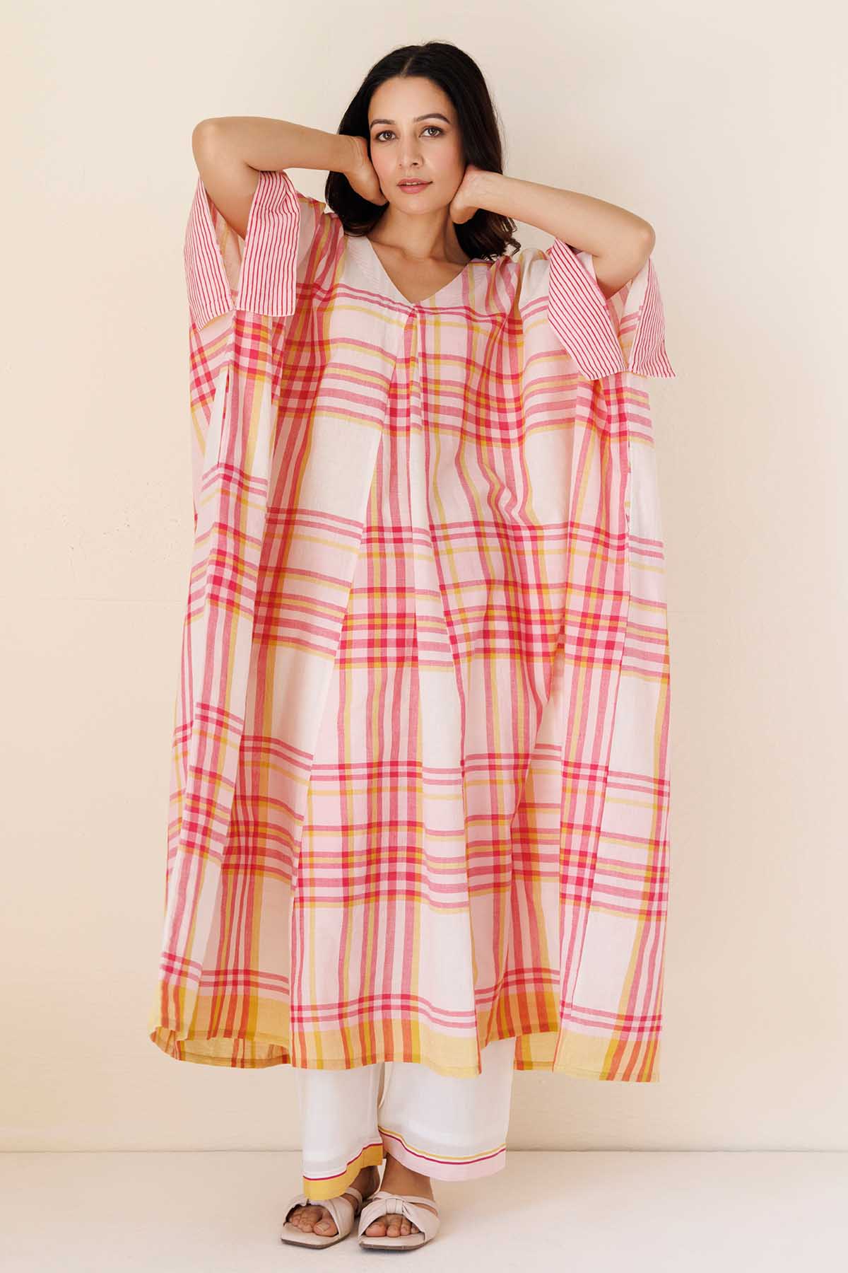 Buy Pink Print V-Neck Kaftan & Pants by Label Surabhi Raj for women online at ScrollnShops