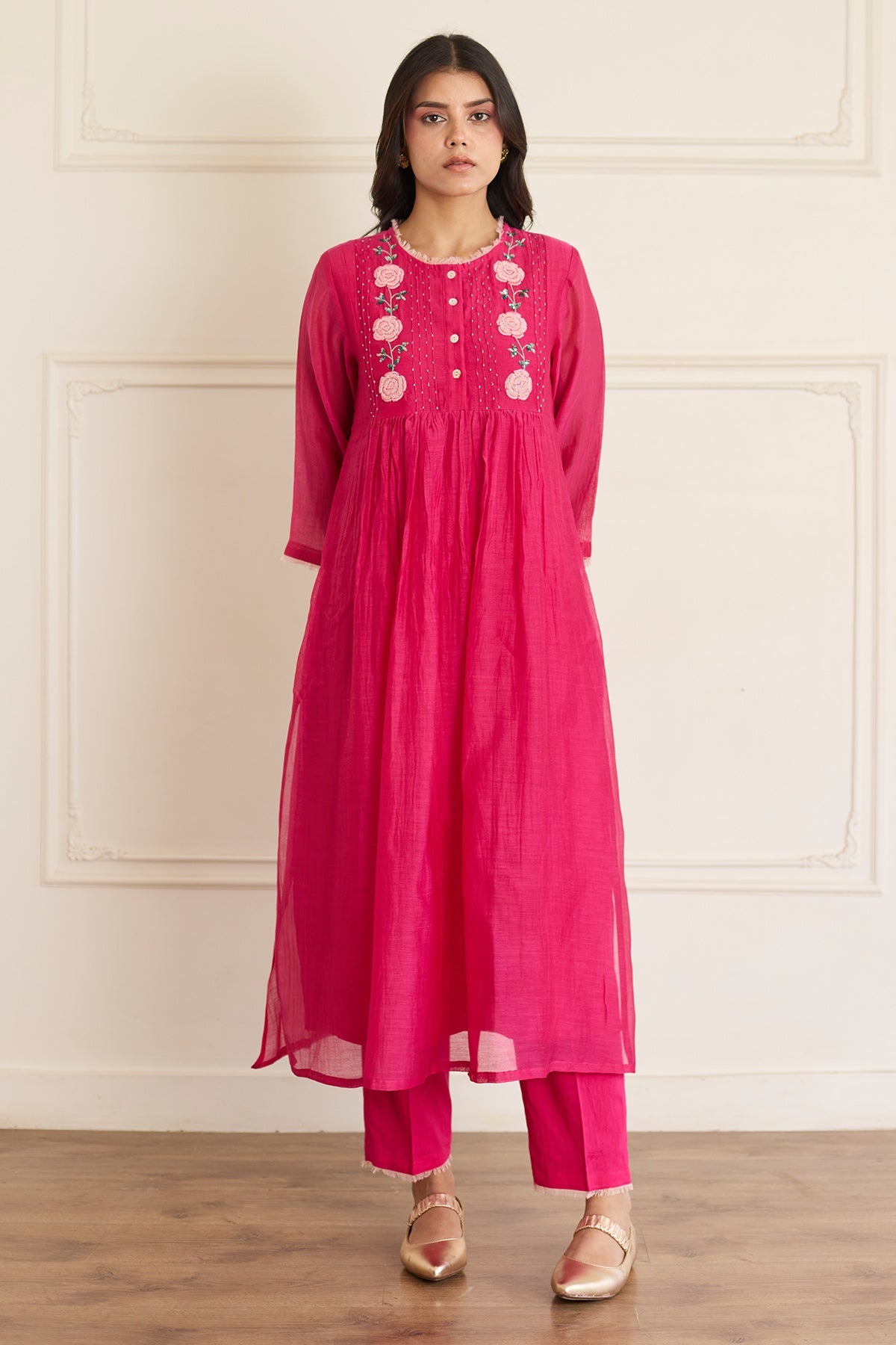 Buy Pink Resham Chanderi Kurta Set by Juanita For women Online at Scrollnshops