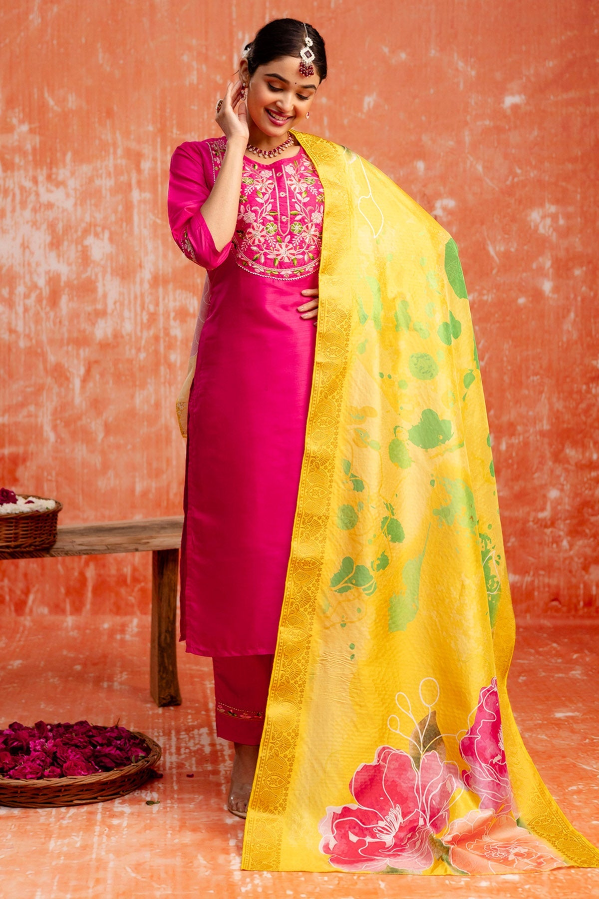 Buy Pink Silk Blend Print Kurta Set for women by Aastha Fashion online available at scrollnshops
