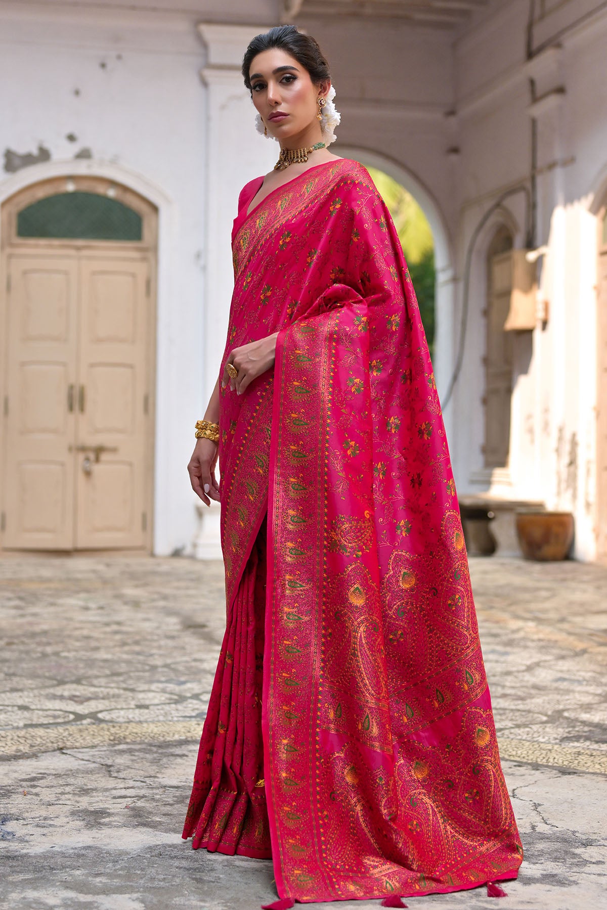 Pink Silk Thread Woven Saree
