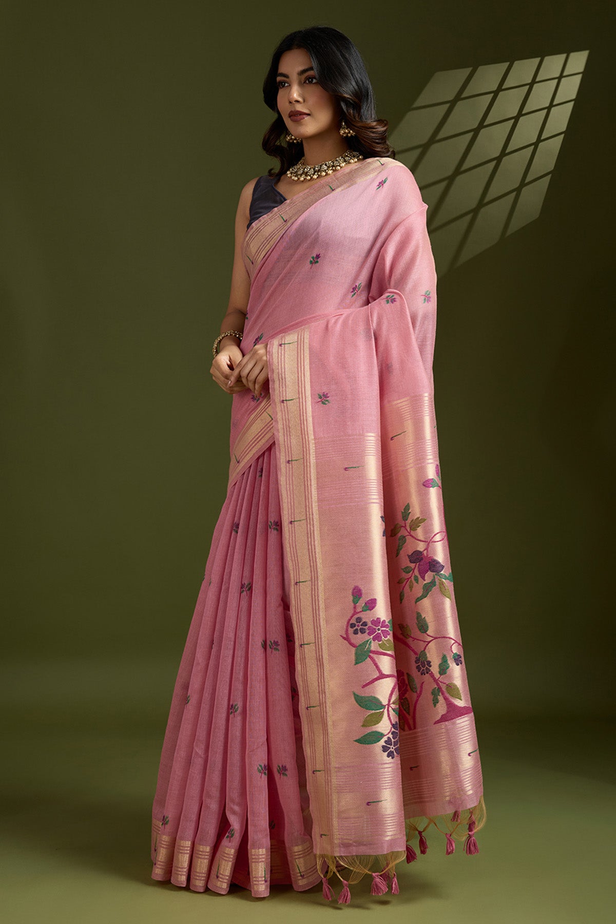Pink Thread Work Paithani Saree