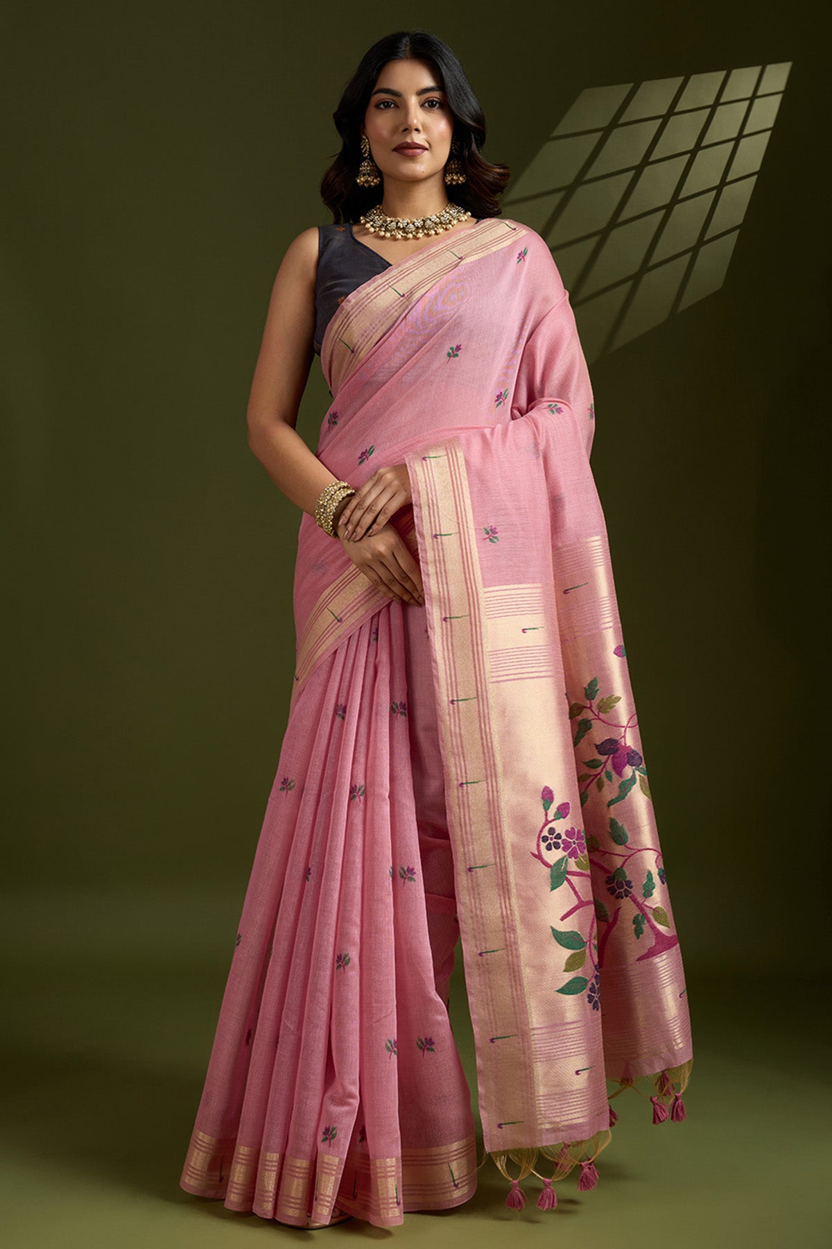 Pink Thread Work Paithani Saree