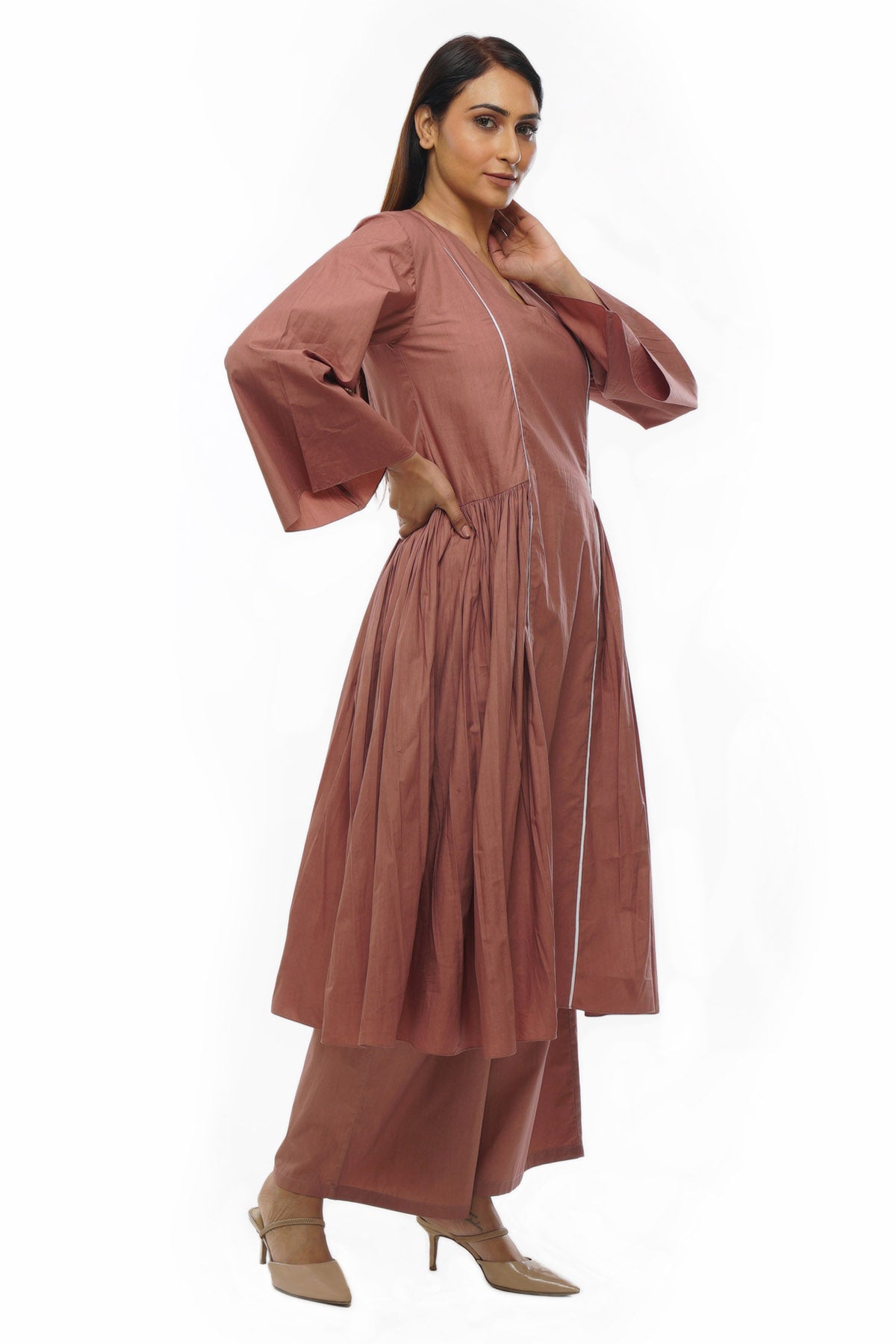 Pink V-Neck Long Kurta & Pants