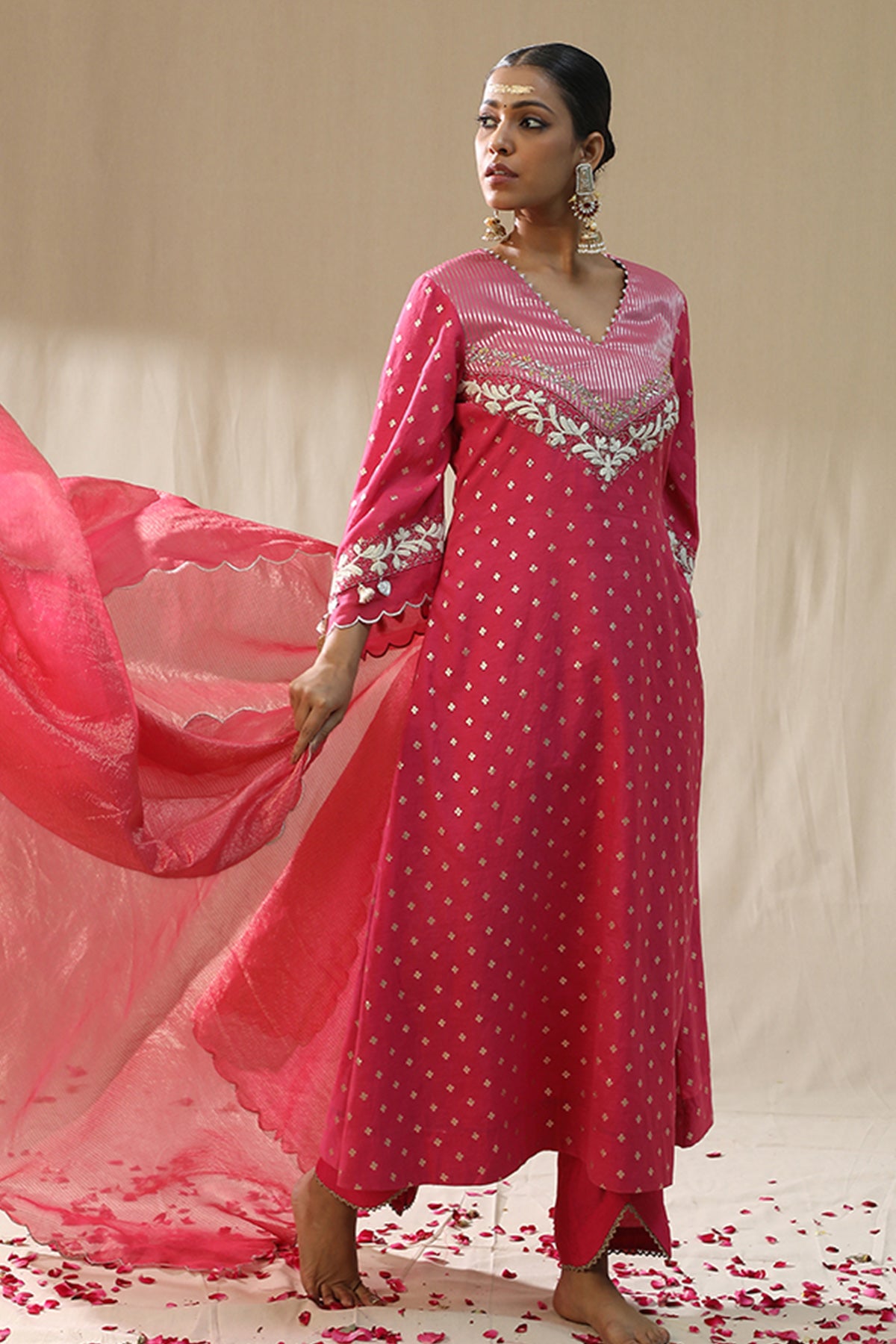Pink V-Neck Zardozi Kurta Set
