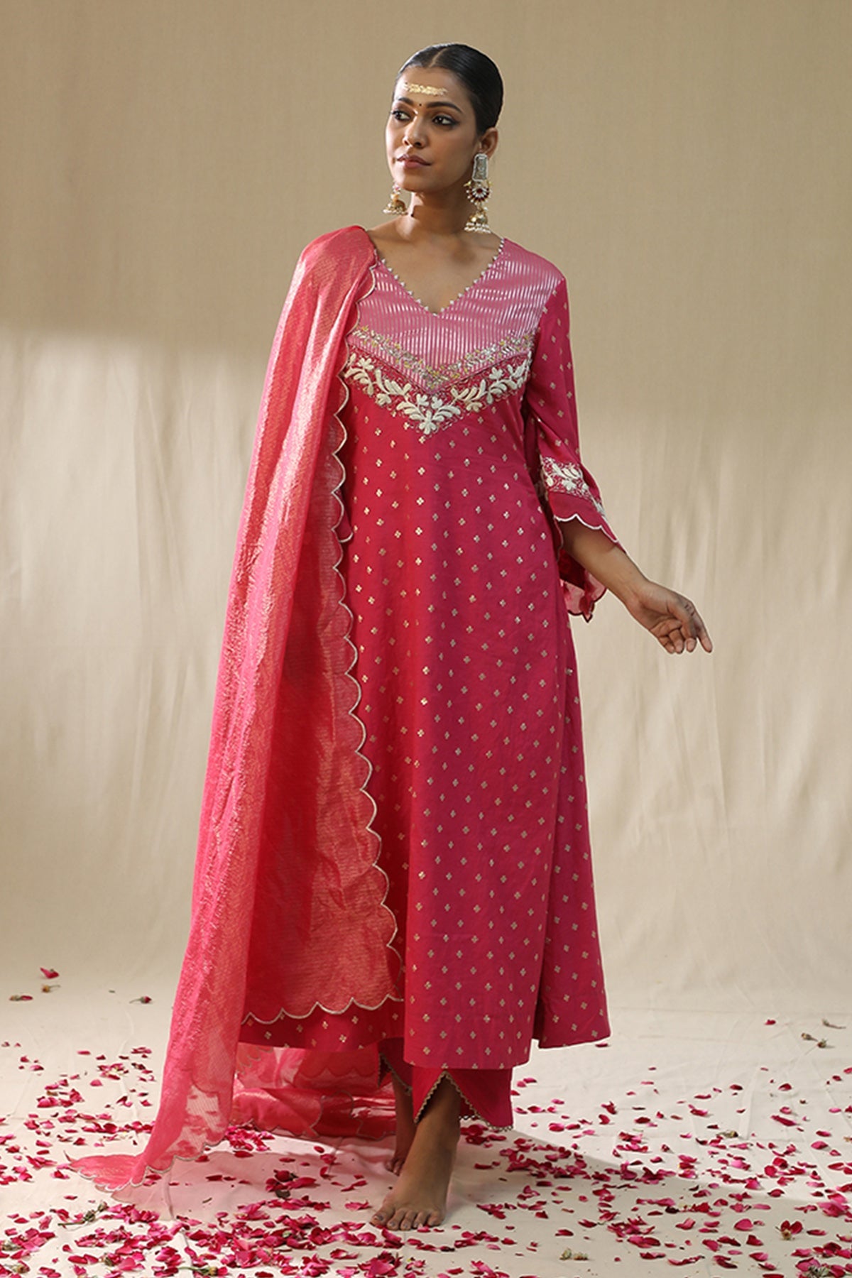 Buy Pink V-Neck Zardozi Kurta Set by Arpita Sulakshana for women online at ScrollnShops