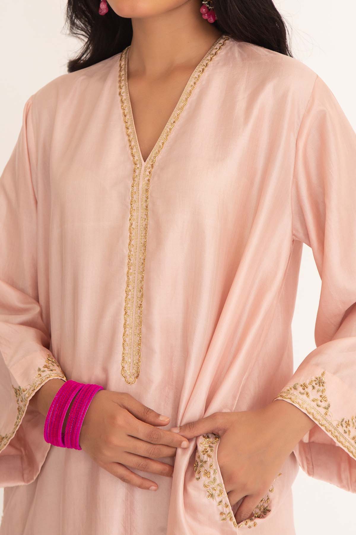 Pink Zardozi V-Neck Kurta Set