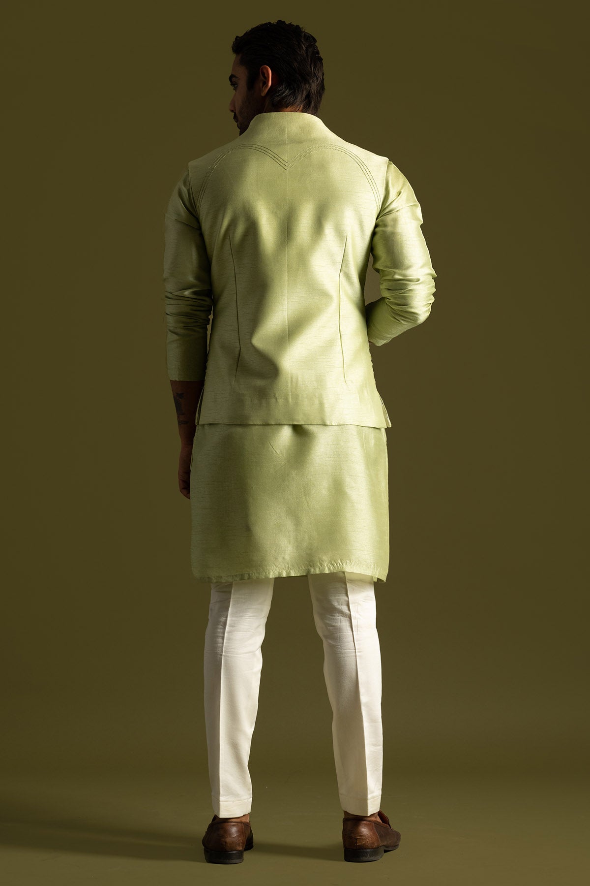 Pista Eygptian Motifs Kurta Set