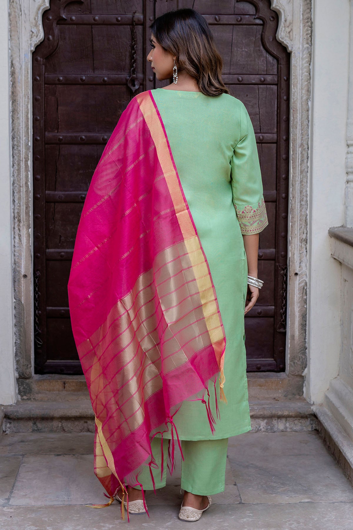 Pista Round Neck Yoke Kurta Set