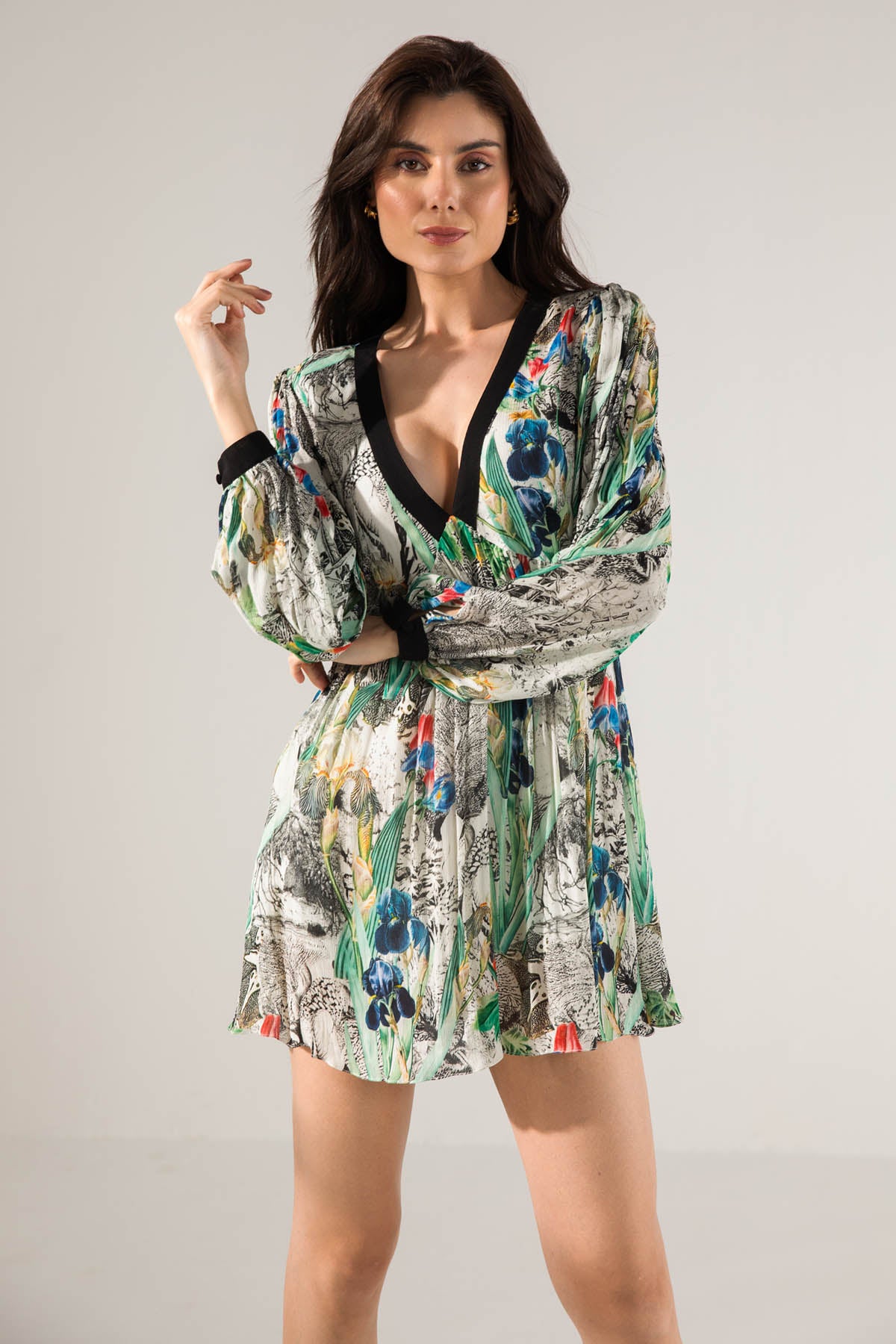 Print Chiffon V-Neck Short Dress