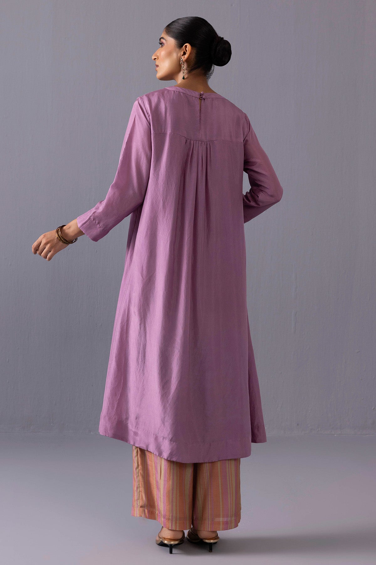Purple Round Neck Kurta & Pants