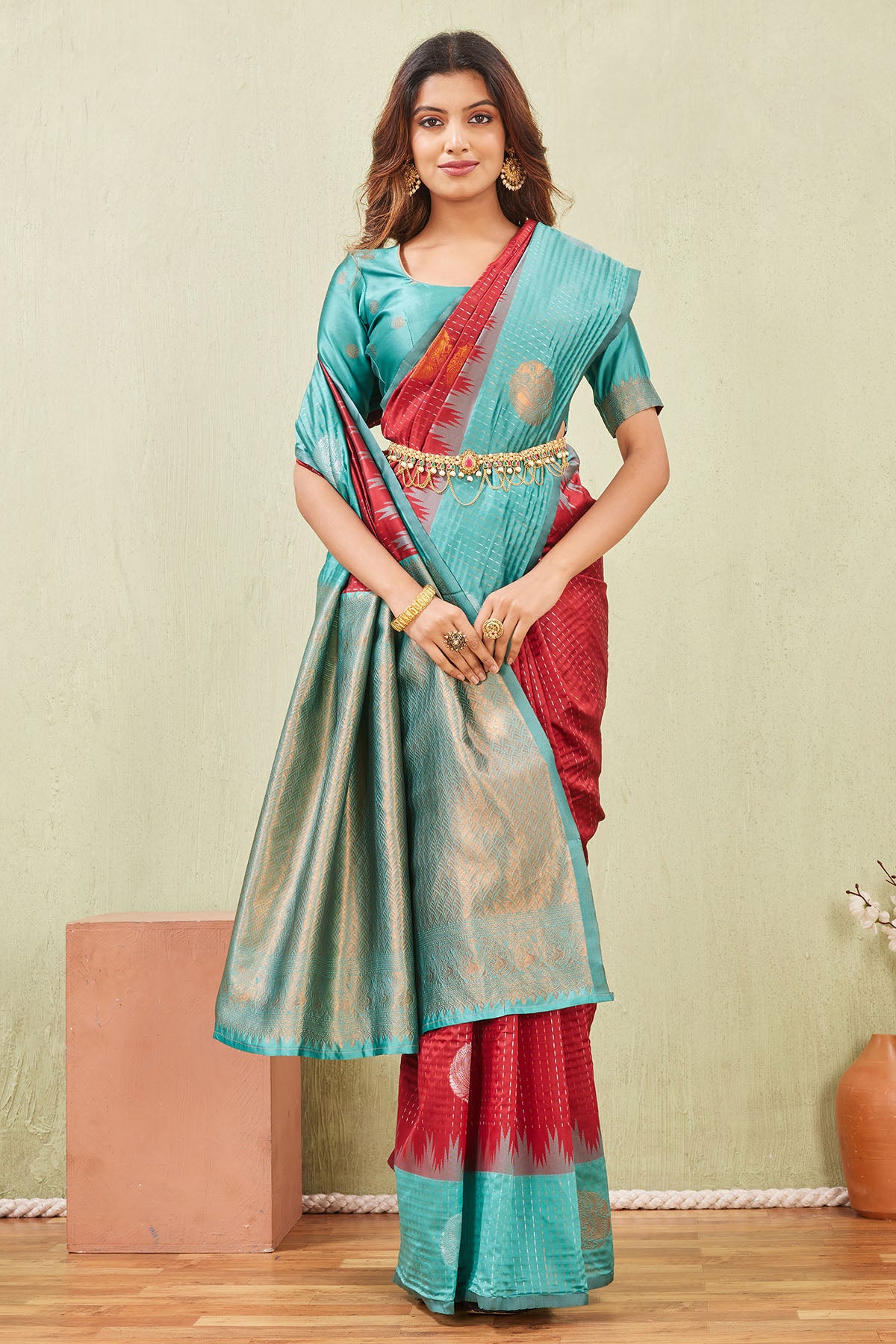 Rama Red Floral Border Saree