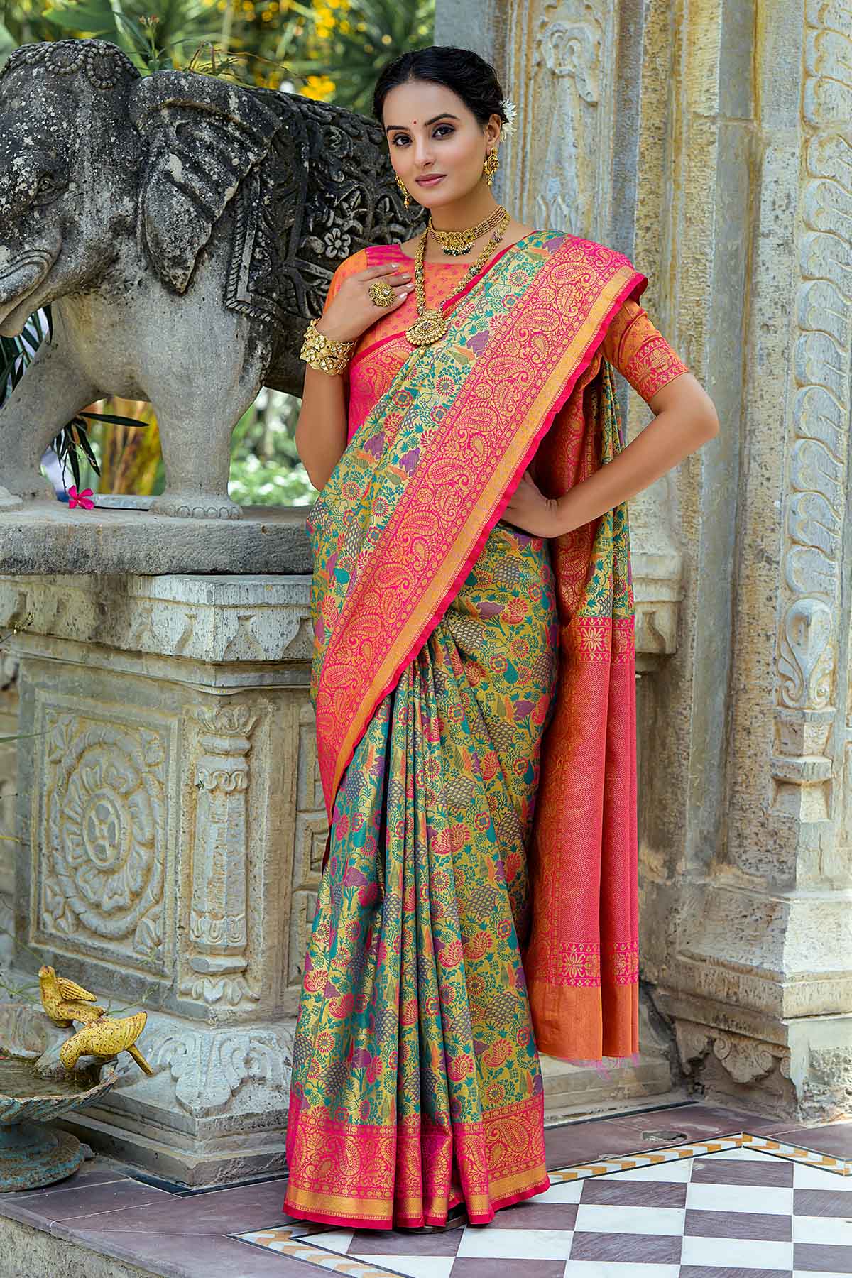 Rani Zari Woven Design Saree