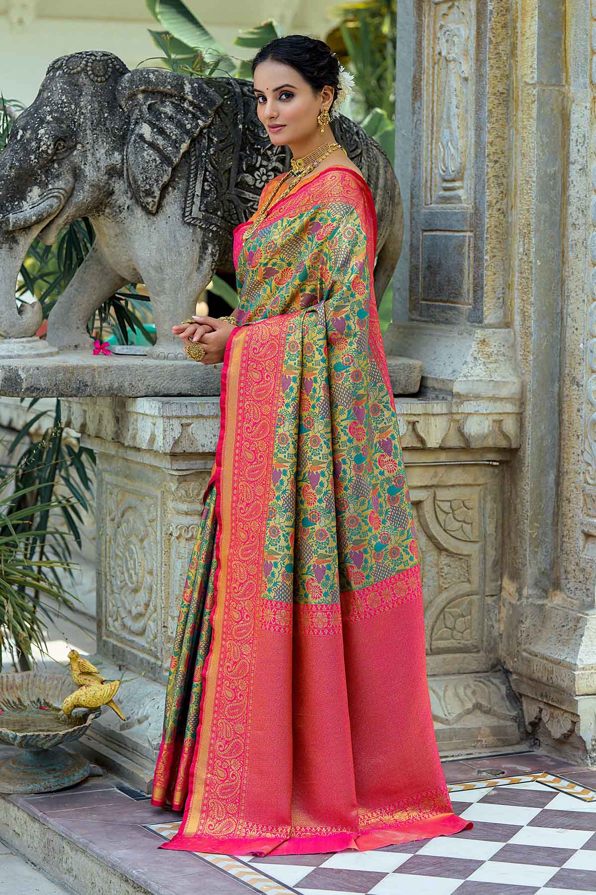 Rani Zari Woven Design Saree
