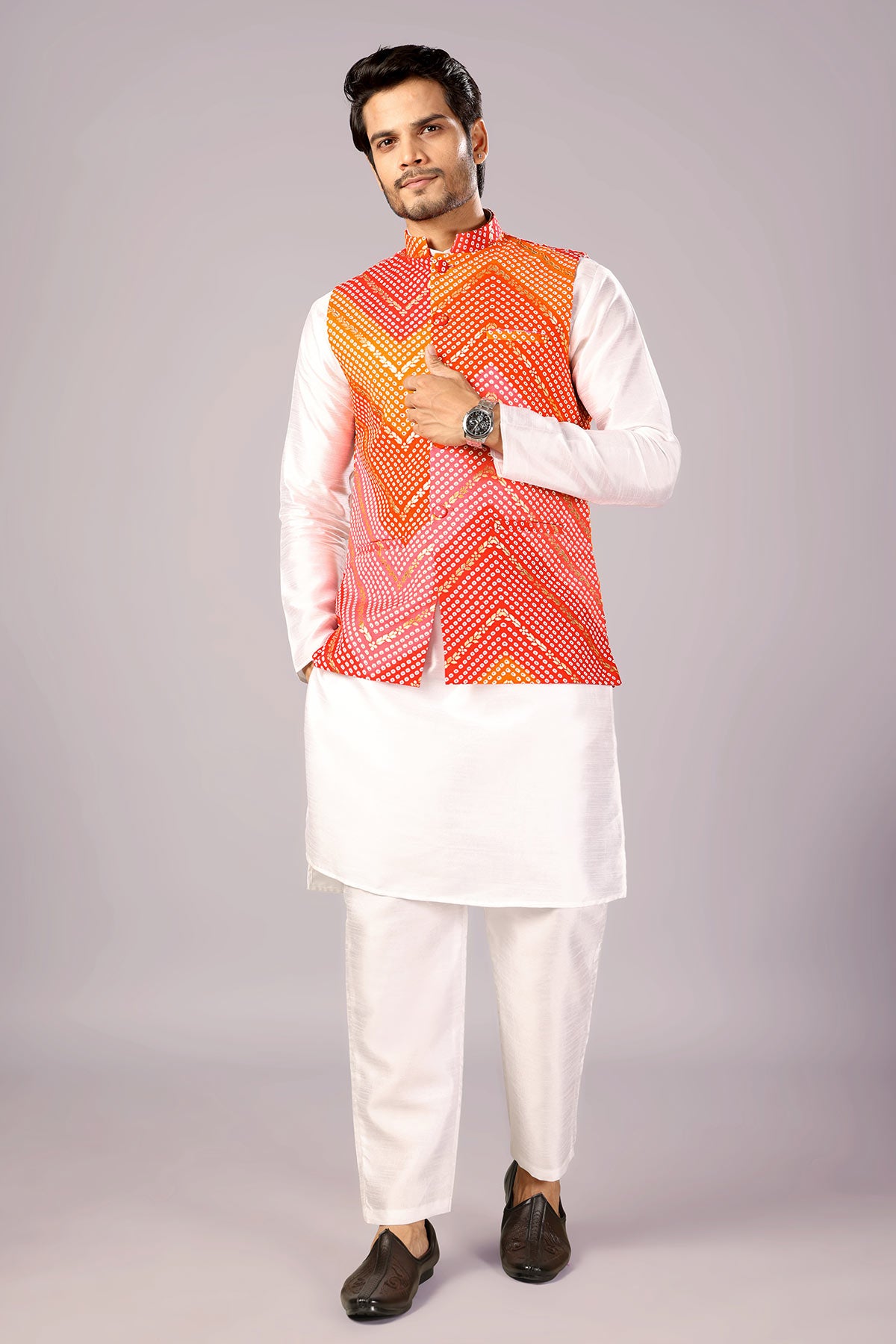 Red And Orange Bandhani Bundi
