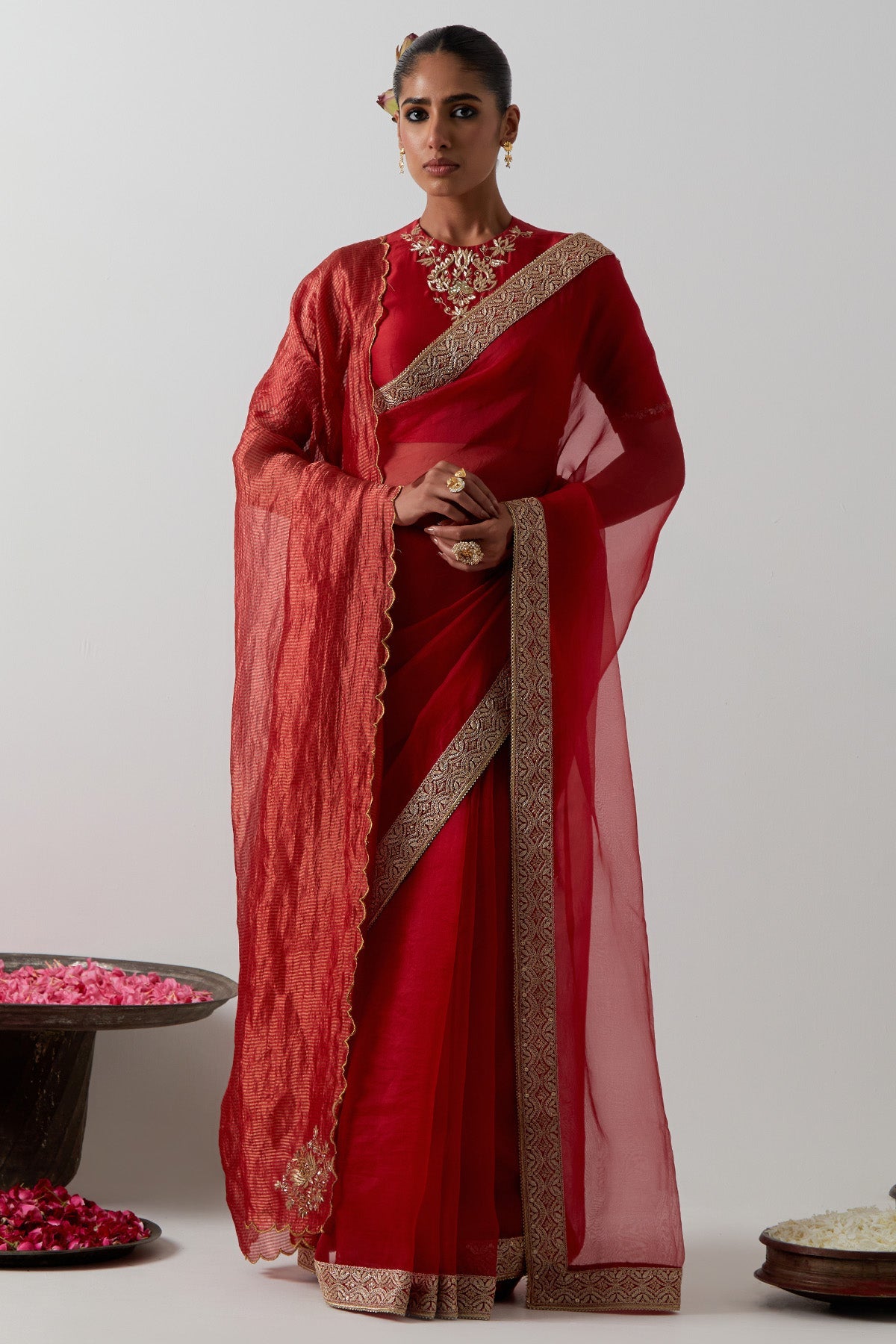 Buy Red Chanderi Floral Saree Set for women by Vinusto online available at scrollnshops
