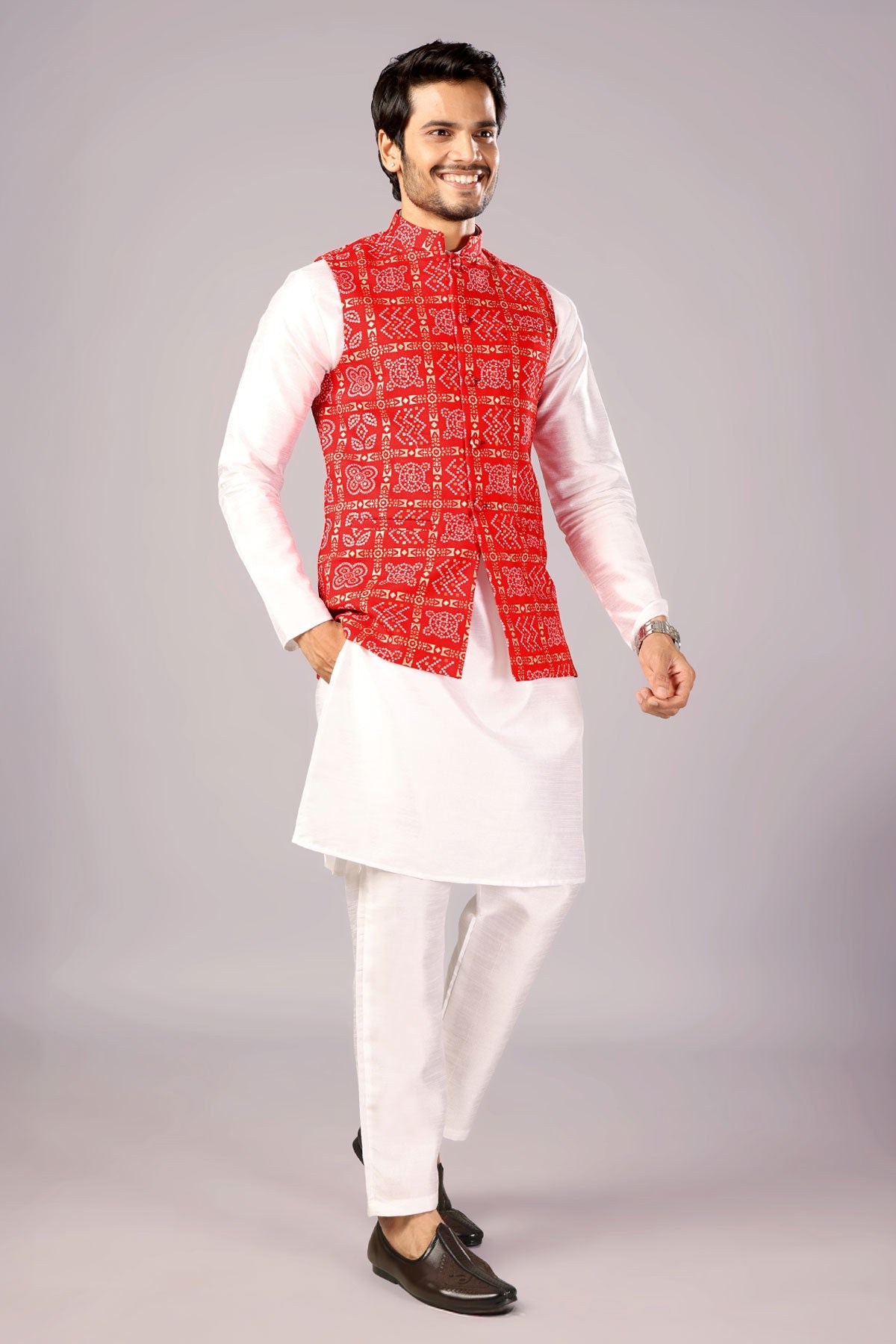 Buy Red Cotton Bandhani Print Bundi for women by Priyanka Jain online available at scrollnshops