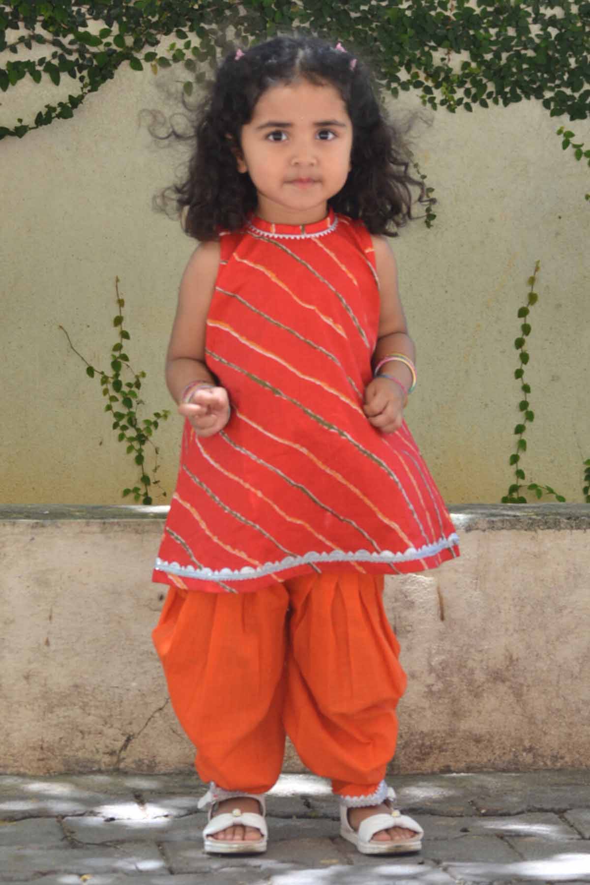 Mamma's Bear Red Cotton Printed Kurta Set for kids online at ScrollnShops