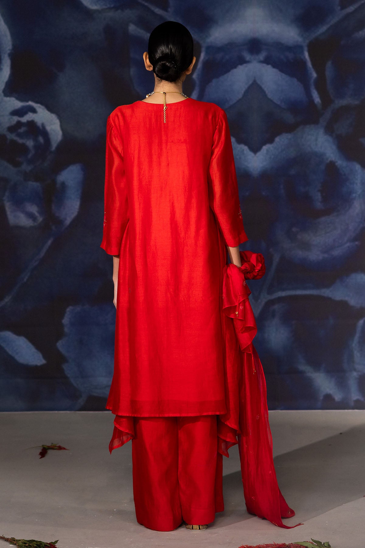 Red Embroidered High-Low Kurta
