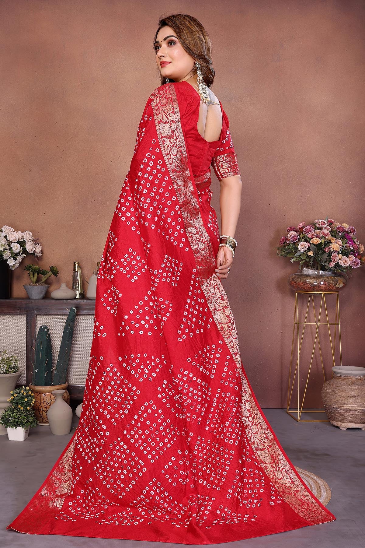 Red Pure Dola Silk Fancy Saree