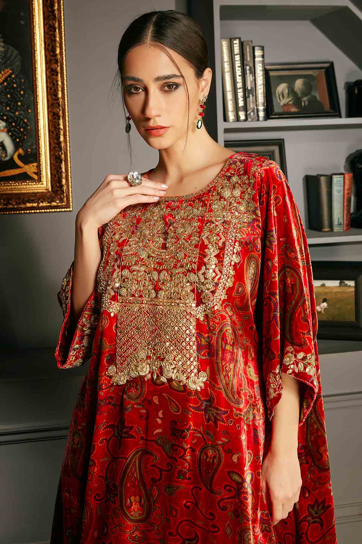 Red Velvet Print Kurta & Pants