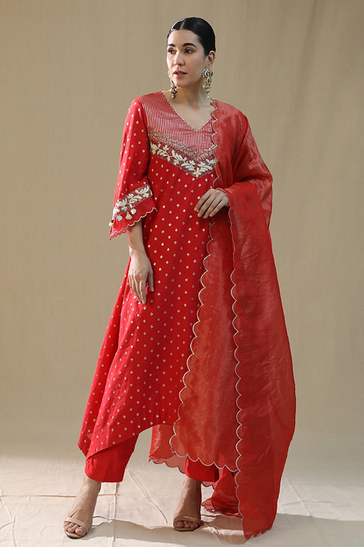 Buy Red Zardozi V-Neck Kurta Set by Arpita Sulakshana for women online at ScrollnShops