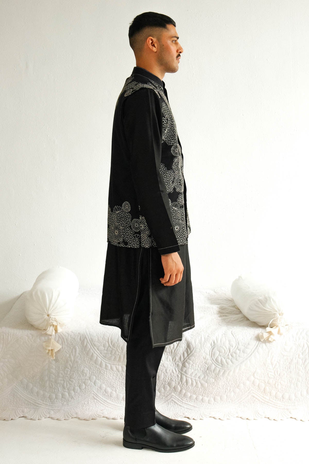 Resham Embroidered Bundi Set