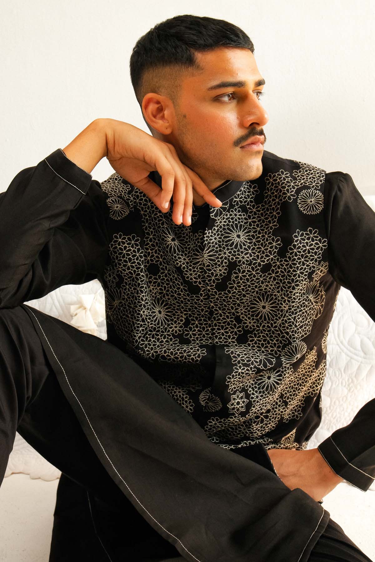 Resham Embroidered Bundi Set