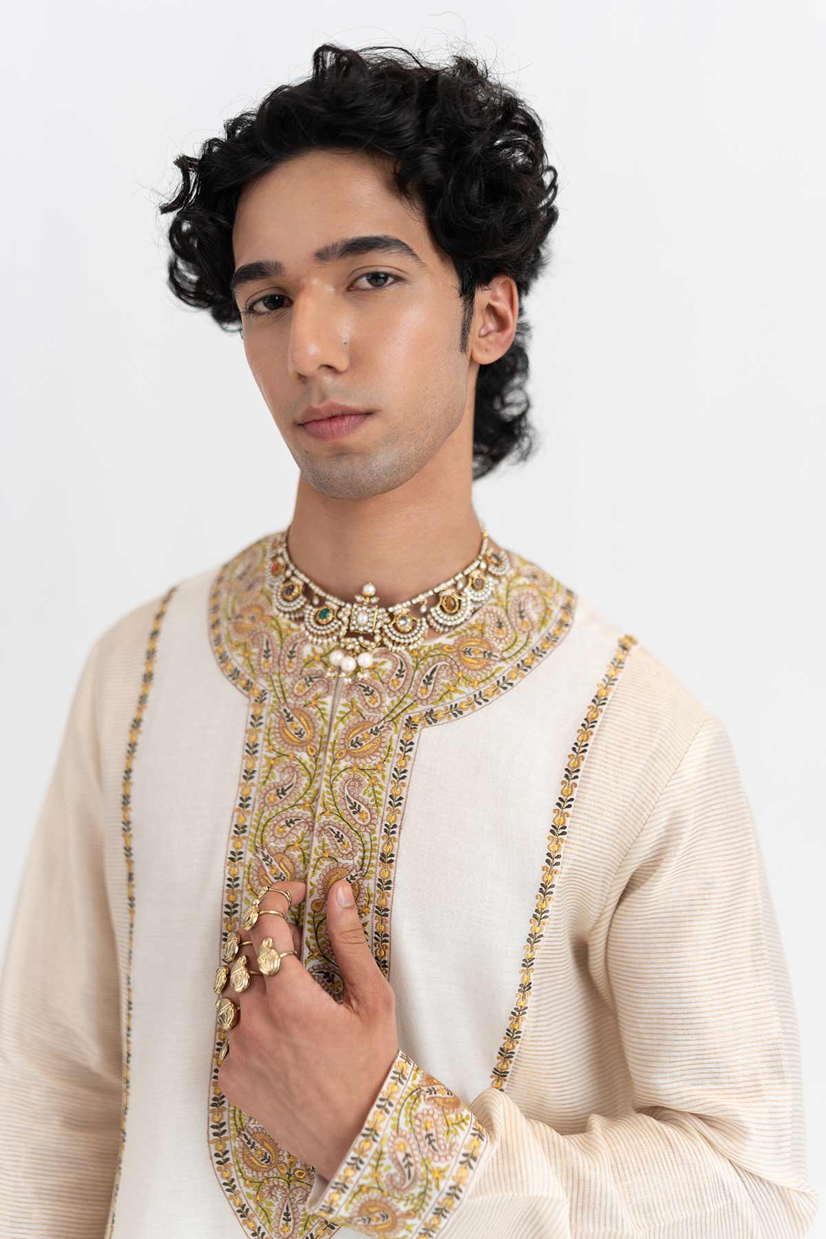 Resham Ivory Kurta And Pants