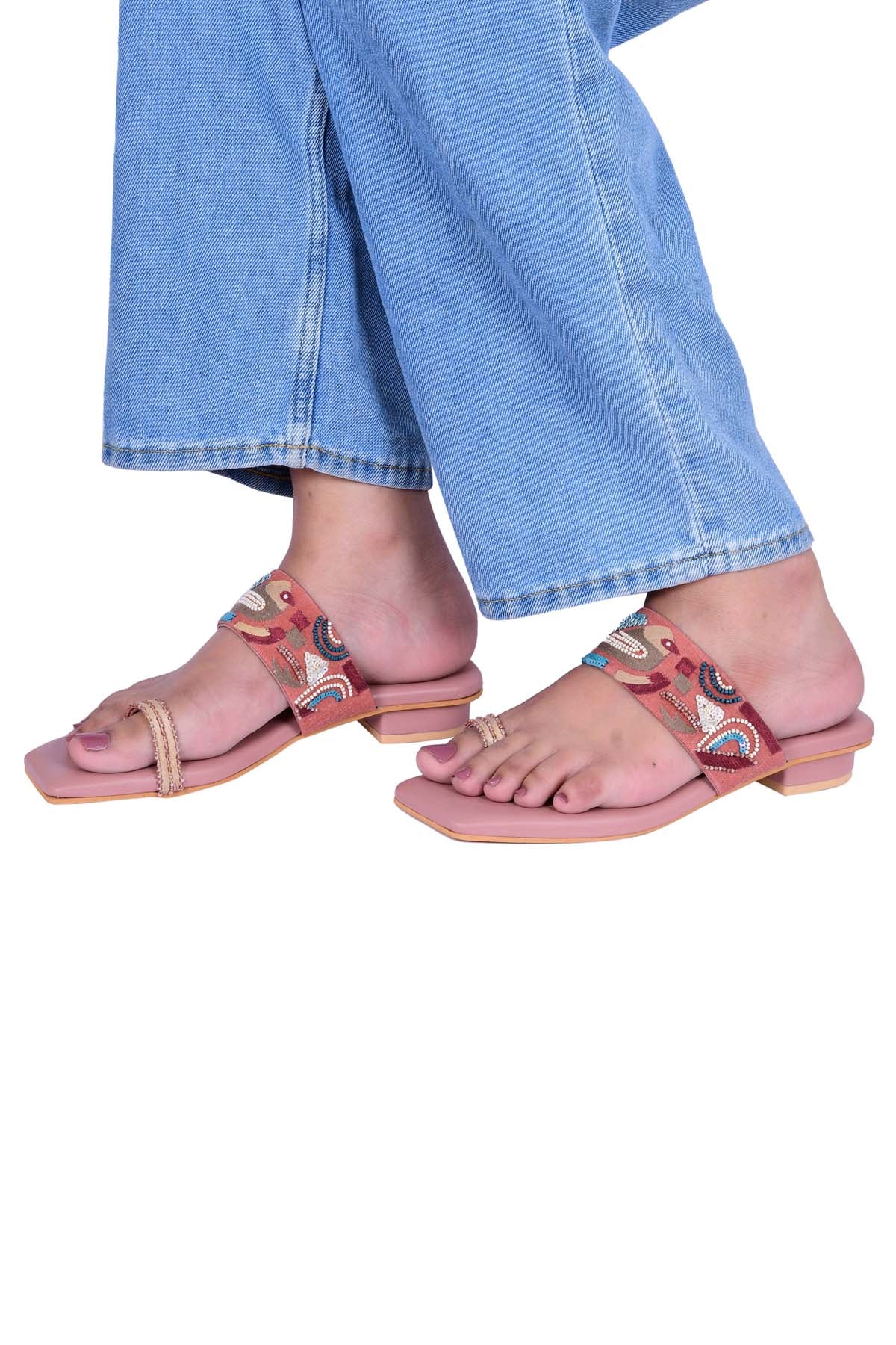 Rose Gold Kolhapuri Chappal
