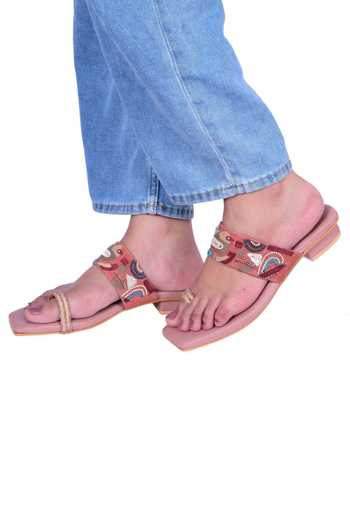 Rose Gold Kolhapuri Chappal