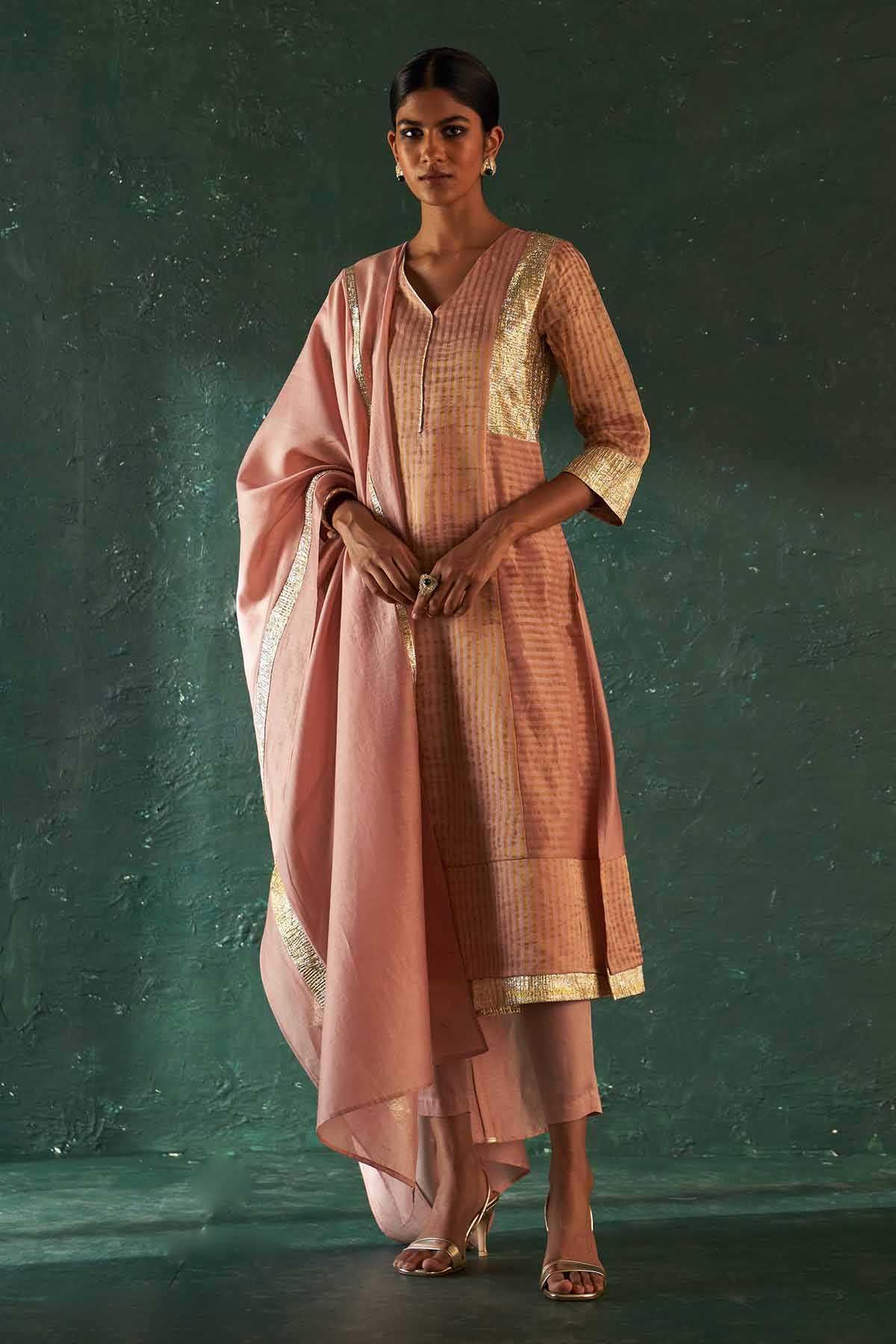 Buy Rose Pink Gota V-Neck Kurta Set by Charkhee for women online at ScrollnShops