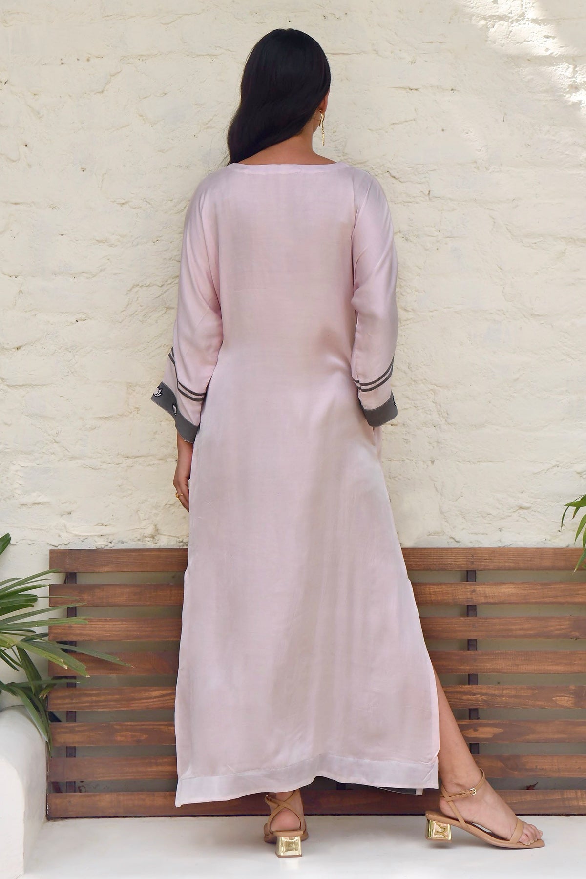 Rose Pink V-Neck Long Kaftan