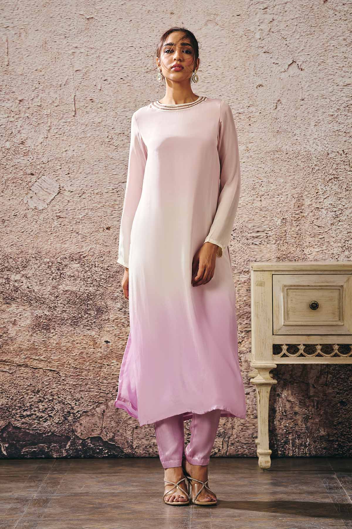 Round Neck Ombre Kurta & Pants