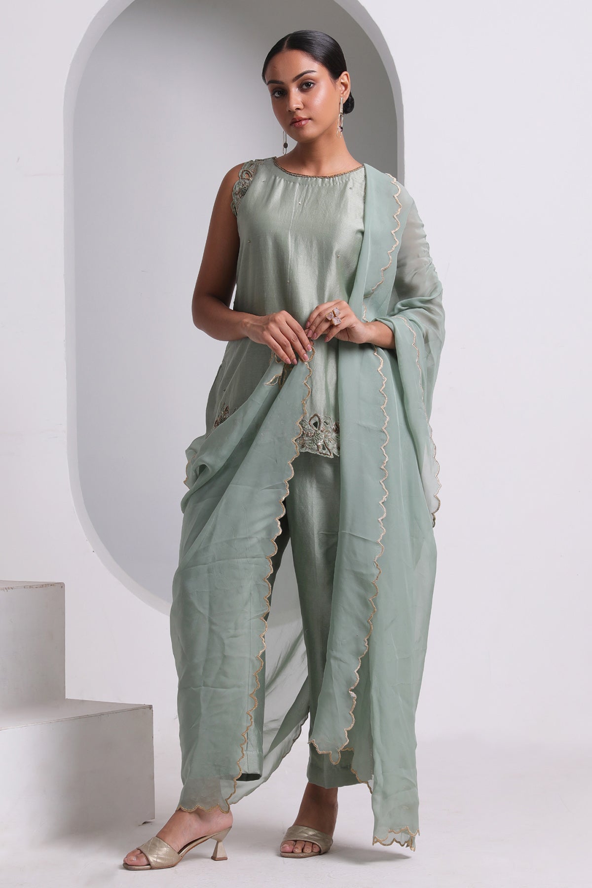 Sage Green Sleeveless Kurta Set