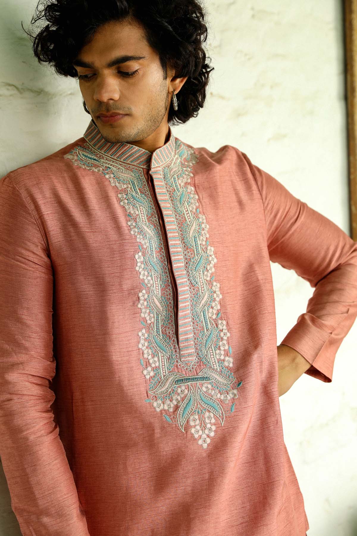 Salmon Resham Zari Kurta & Pants