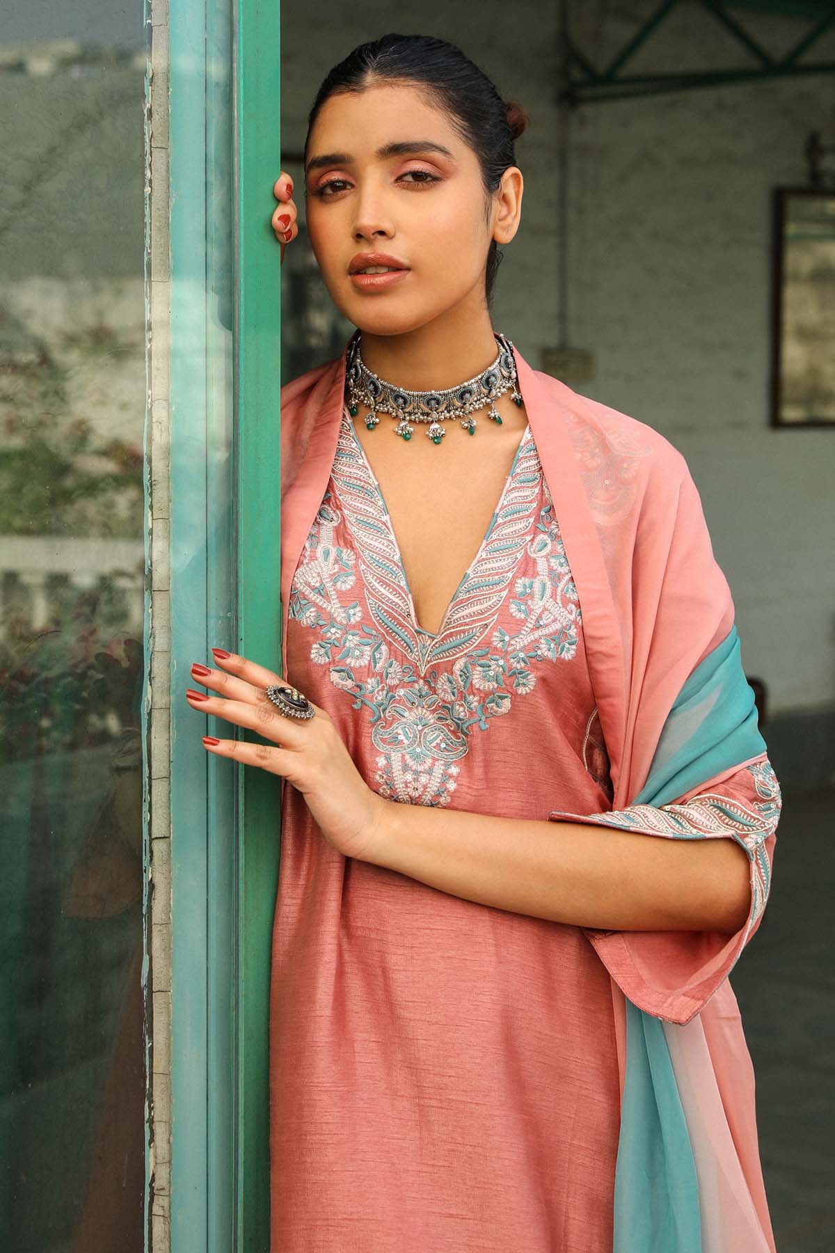 Salmon Pink Resham Kurta Set